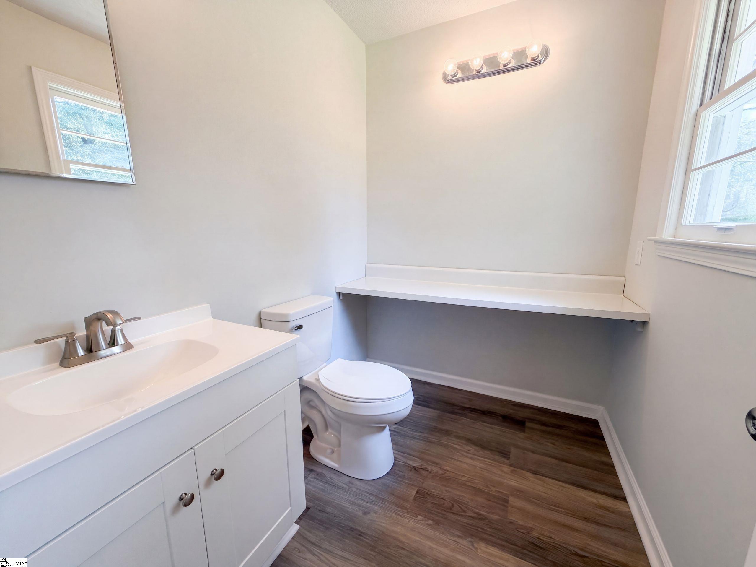 404 W Yellow Wood Drive Property Photo 24