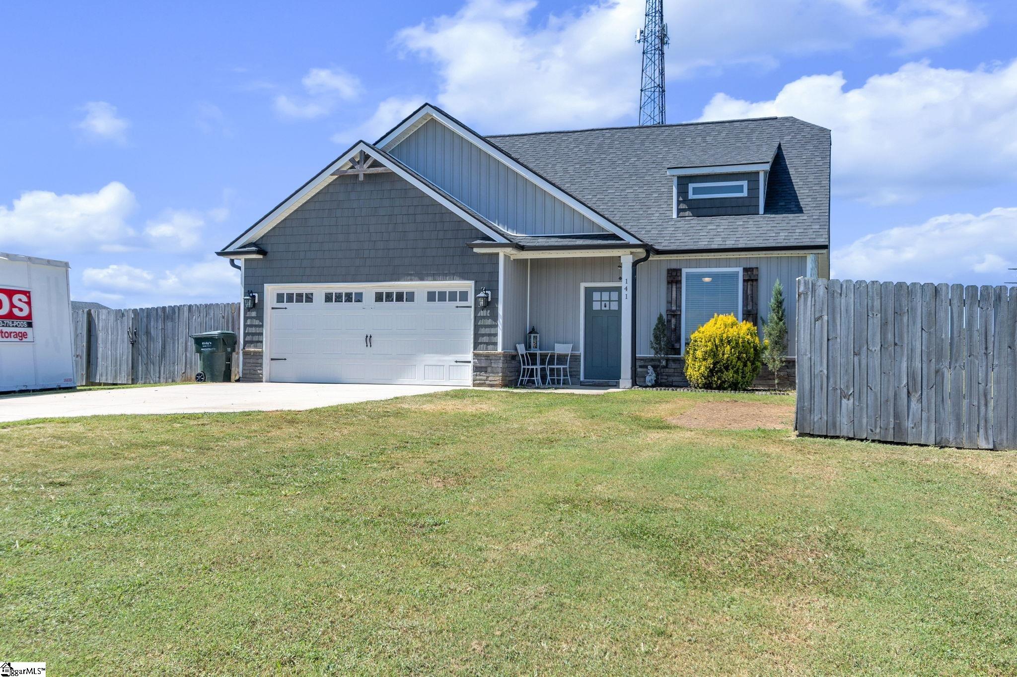 141 Cochran Road Property Photo 2
