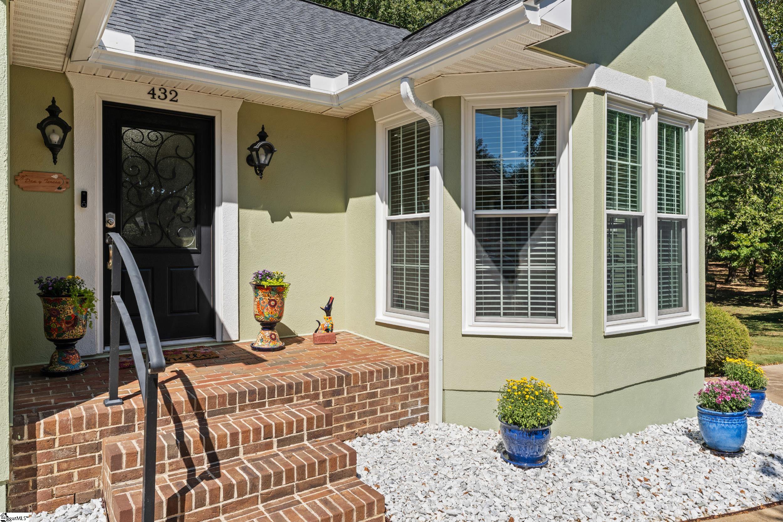 432 Thorn Meadow Lane Property Photo 3