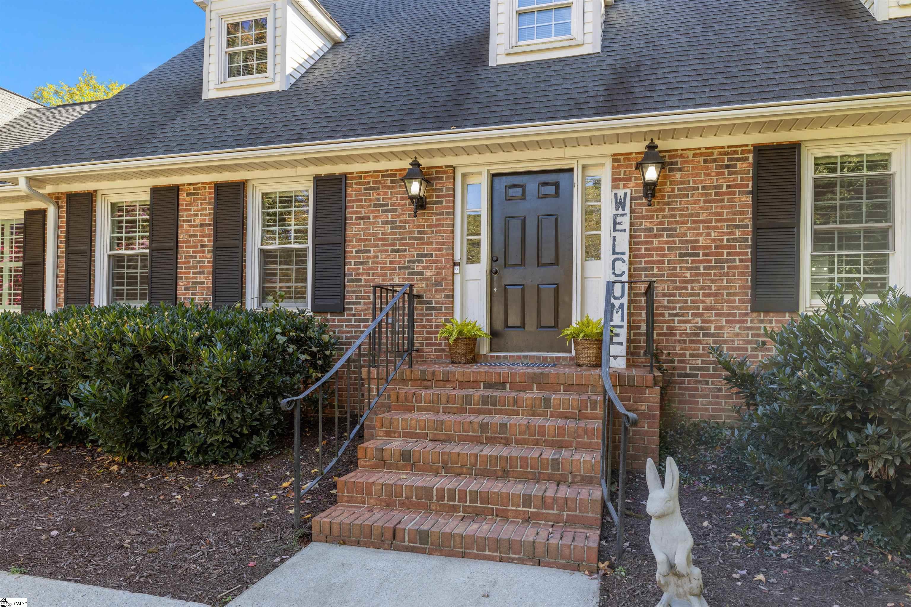 409 Sweetwater Road Property Photo 2