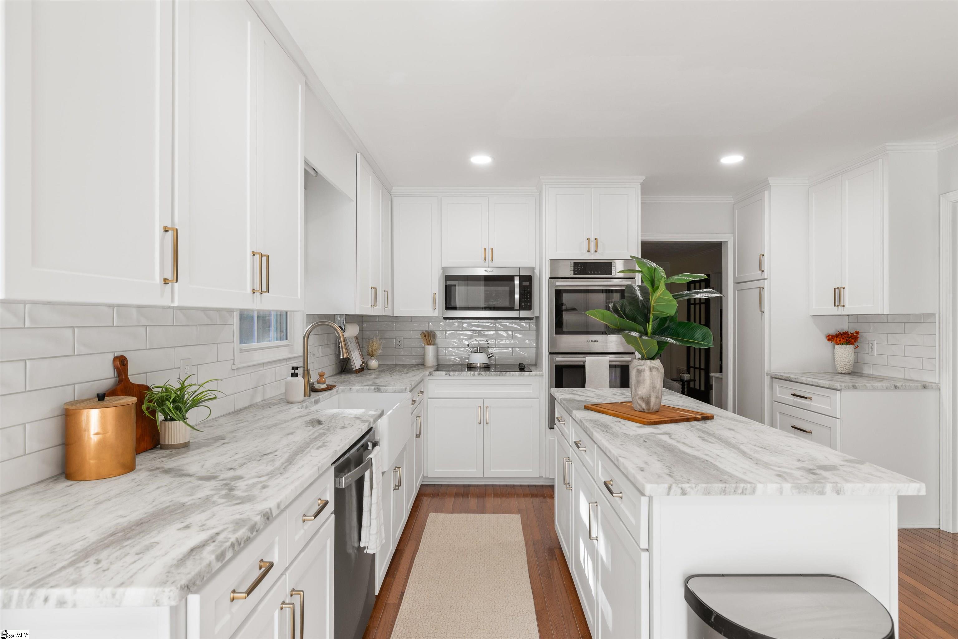 409 Sweetwater Road Property Photo 12