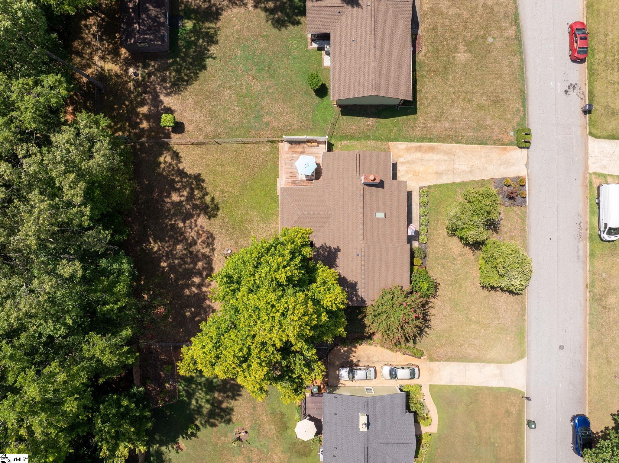 205 Mountain Chase Property Photo 4
