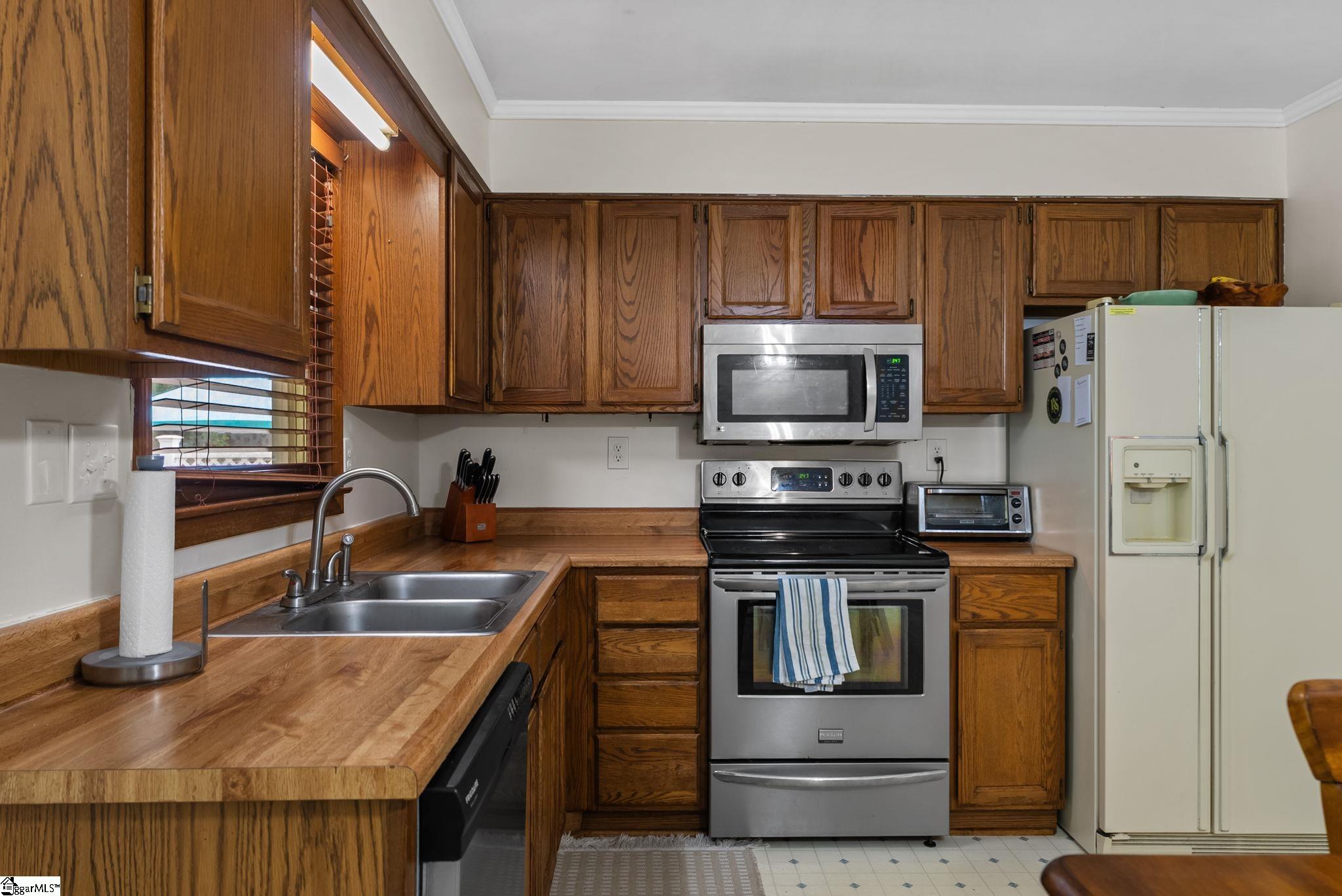205 Mountain Chase Property Photo 12