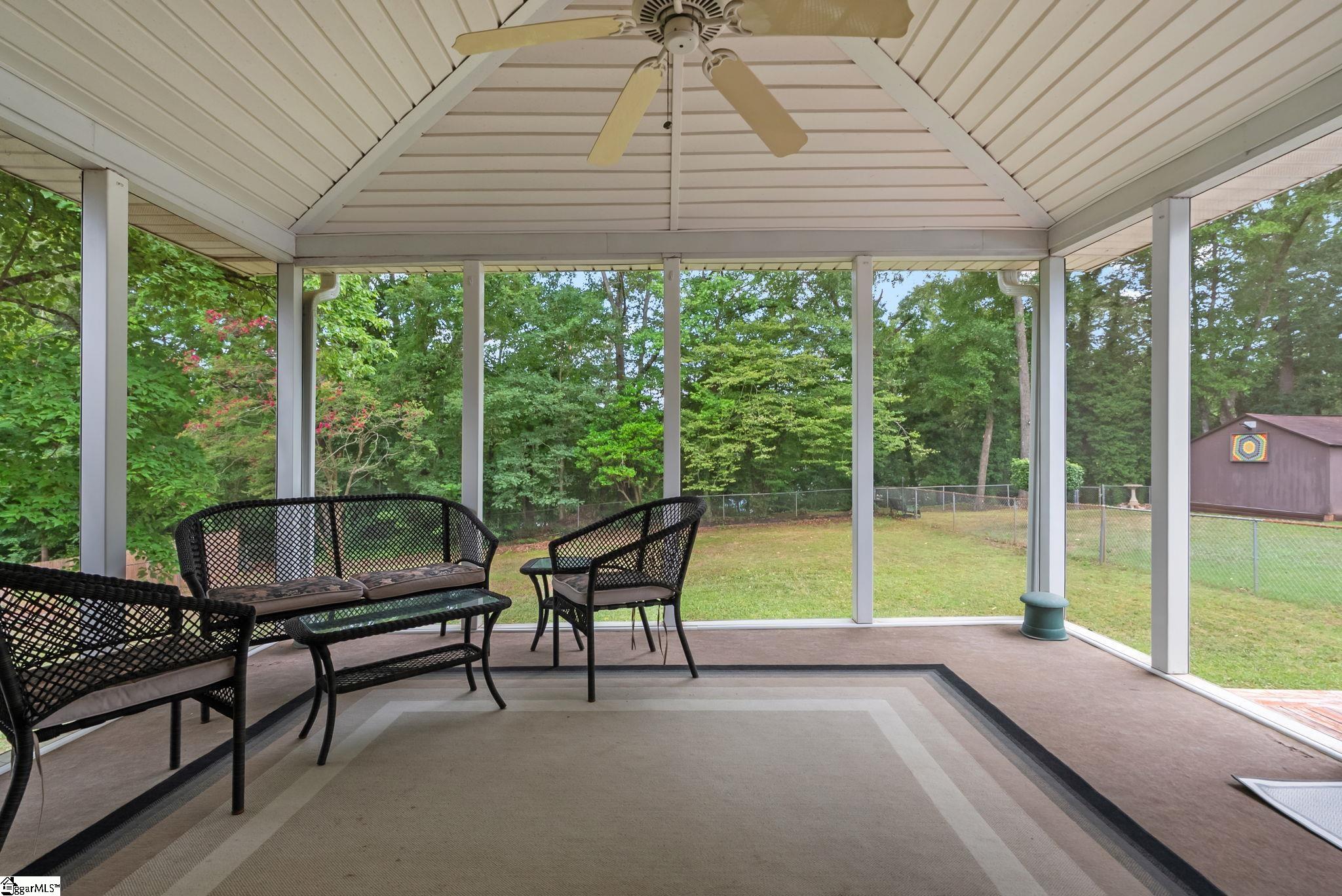 205 Mountain Chase Property Photo 15