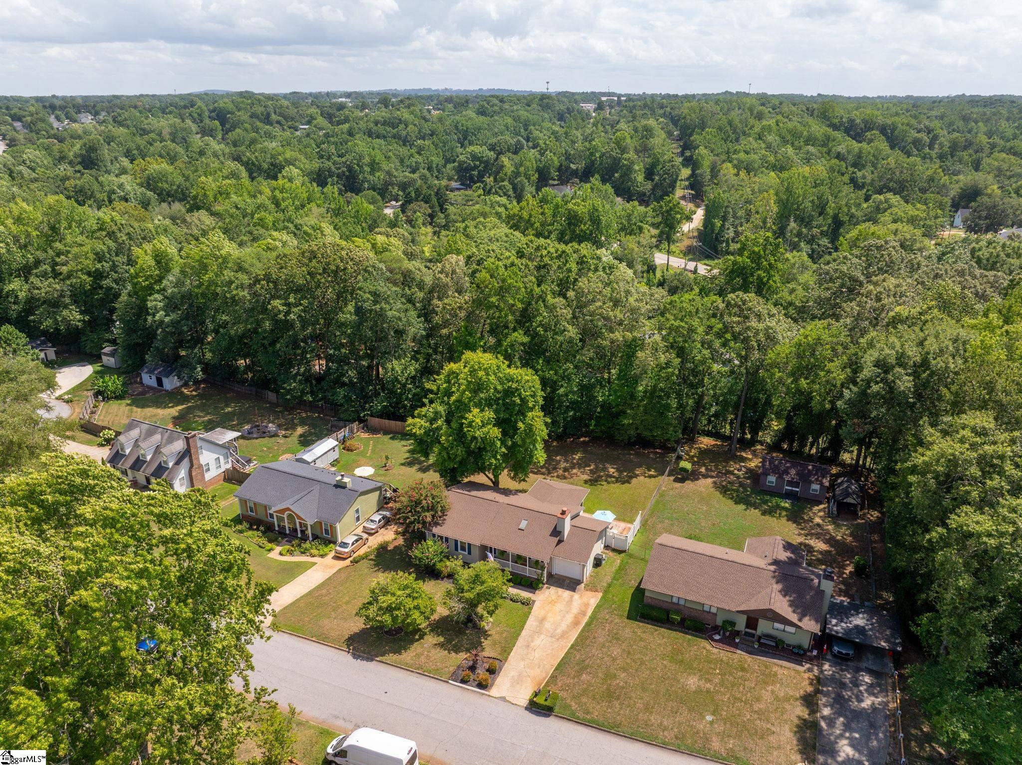 205 Mountain Chase Property Photo 32