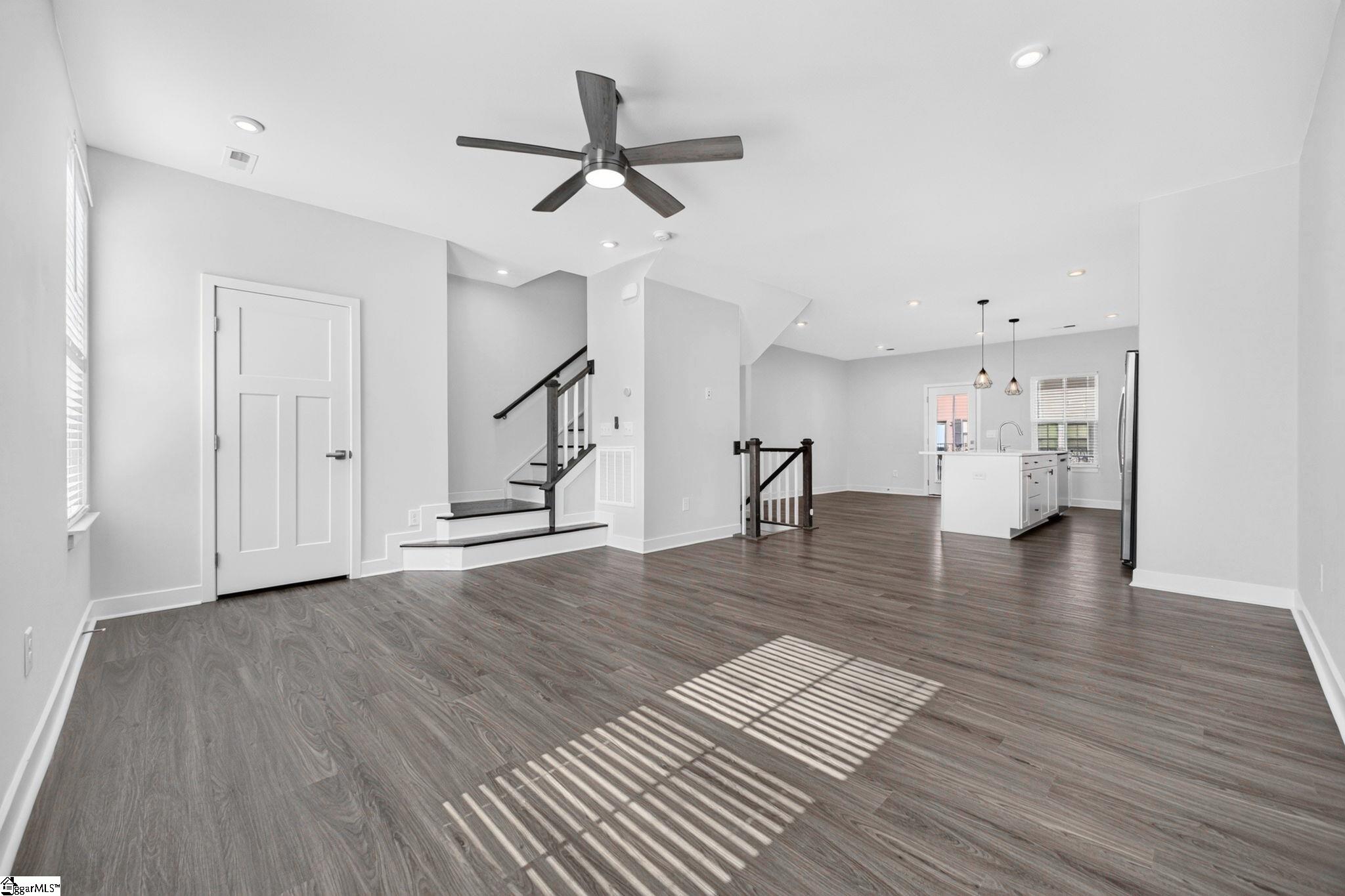 119 Rollins Avenue Property Photo 11