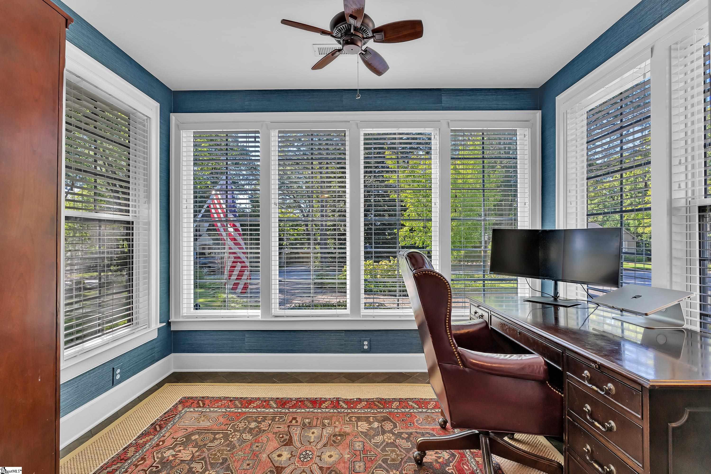 201 Brookwood Drive Property Photo 6