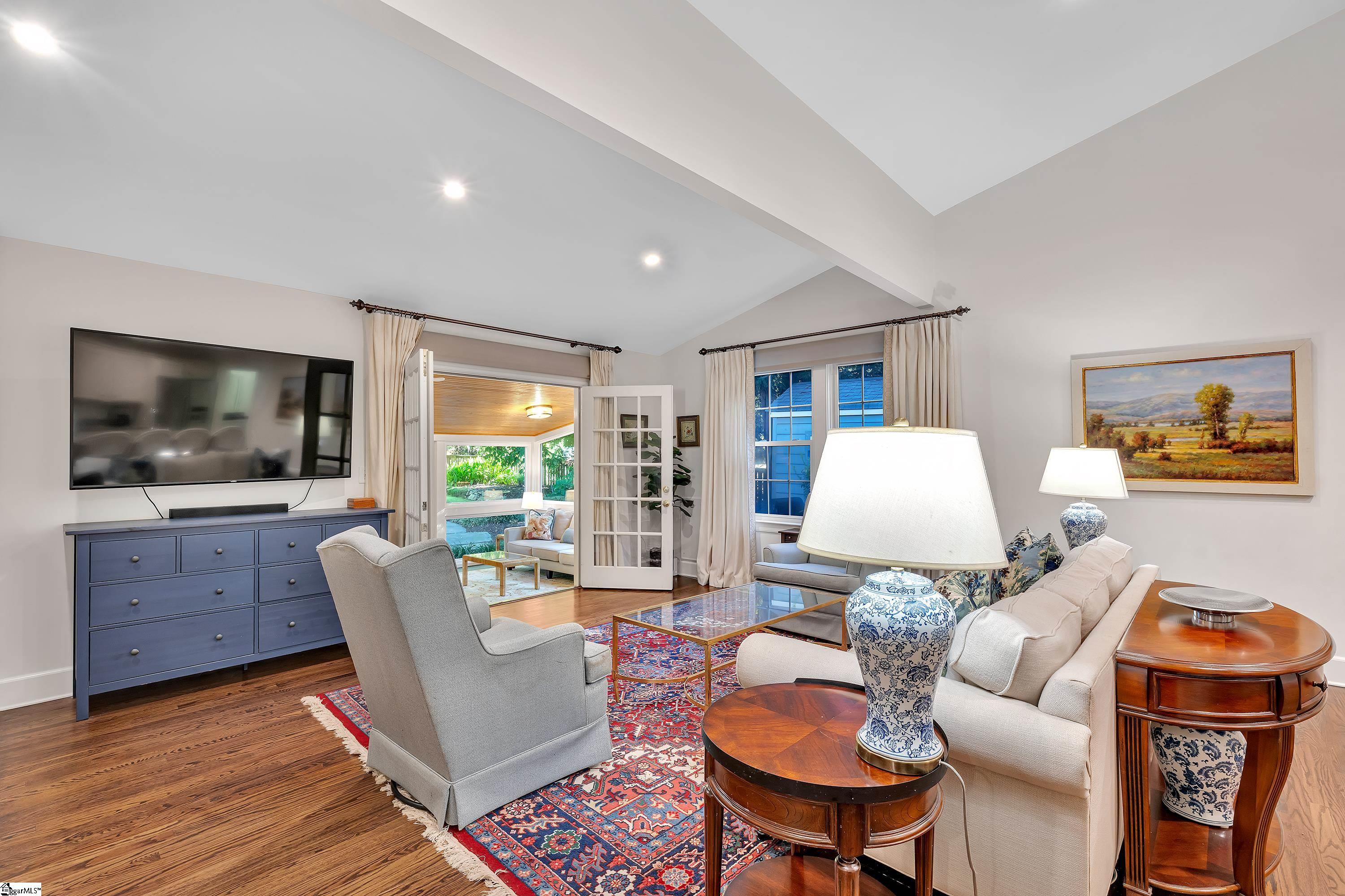 201 Brookwood Drive Property Photo 13
