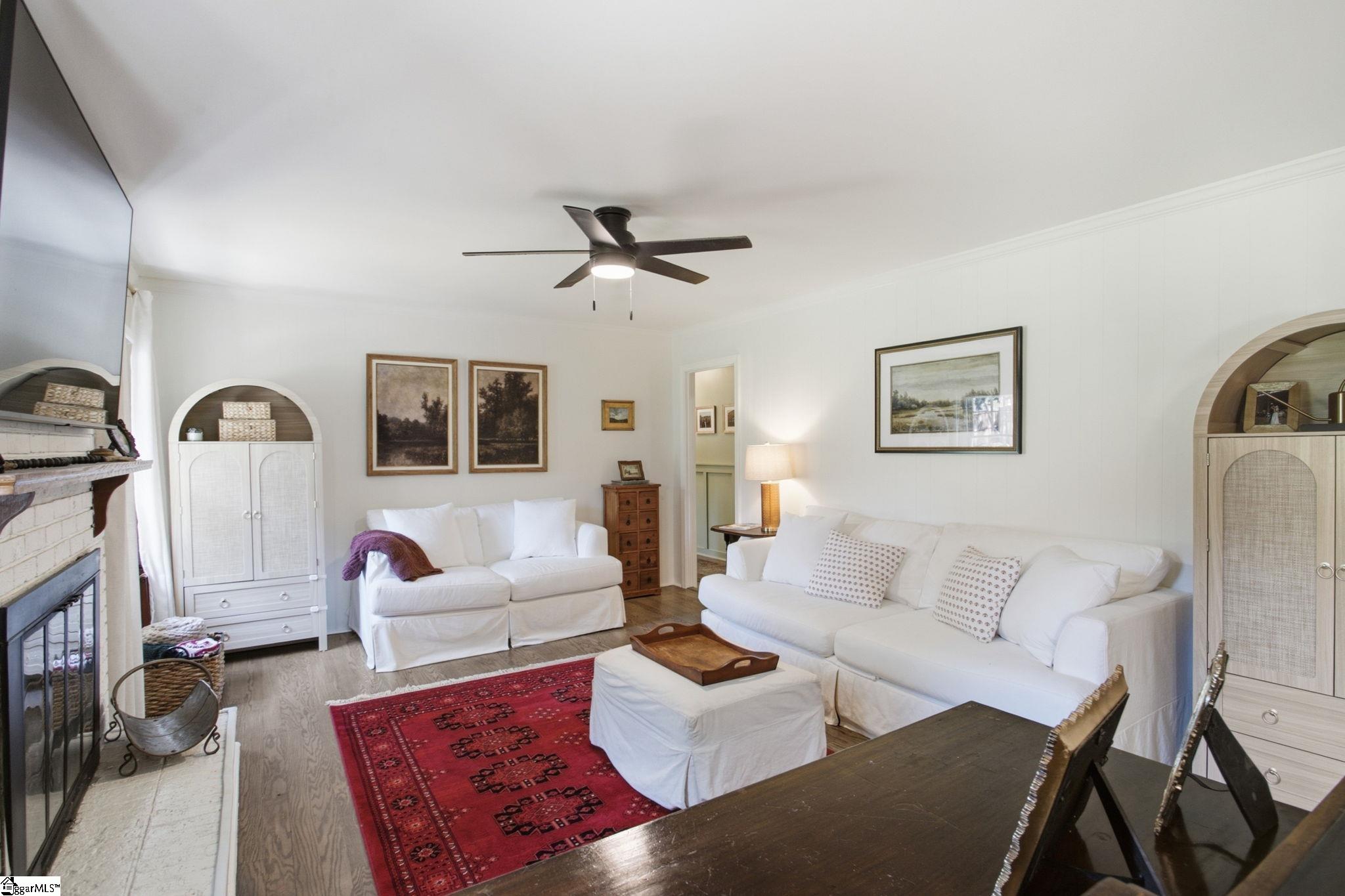 41 Dagenham Drive Property Photo 14