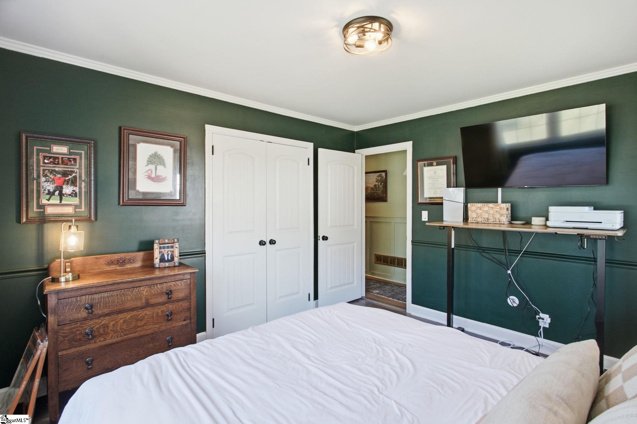 41 Dagenham Drive Property Photo 18