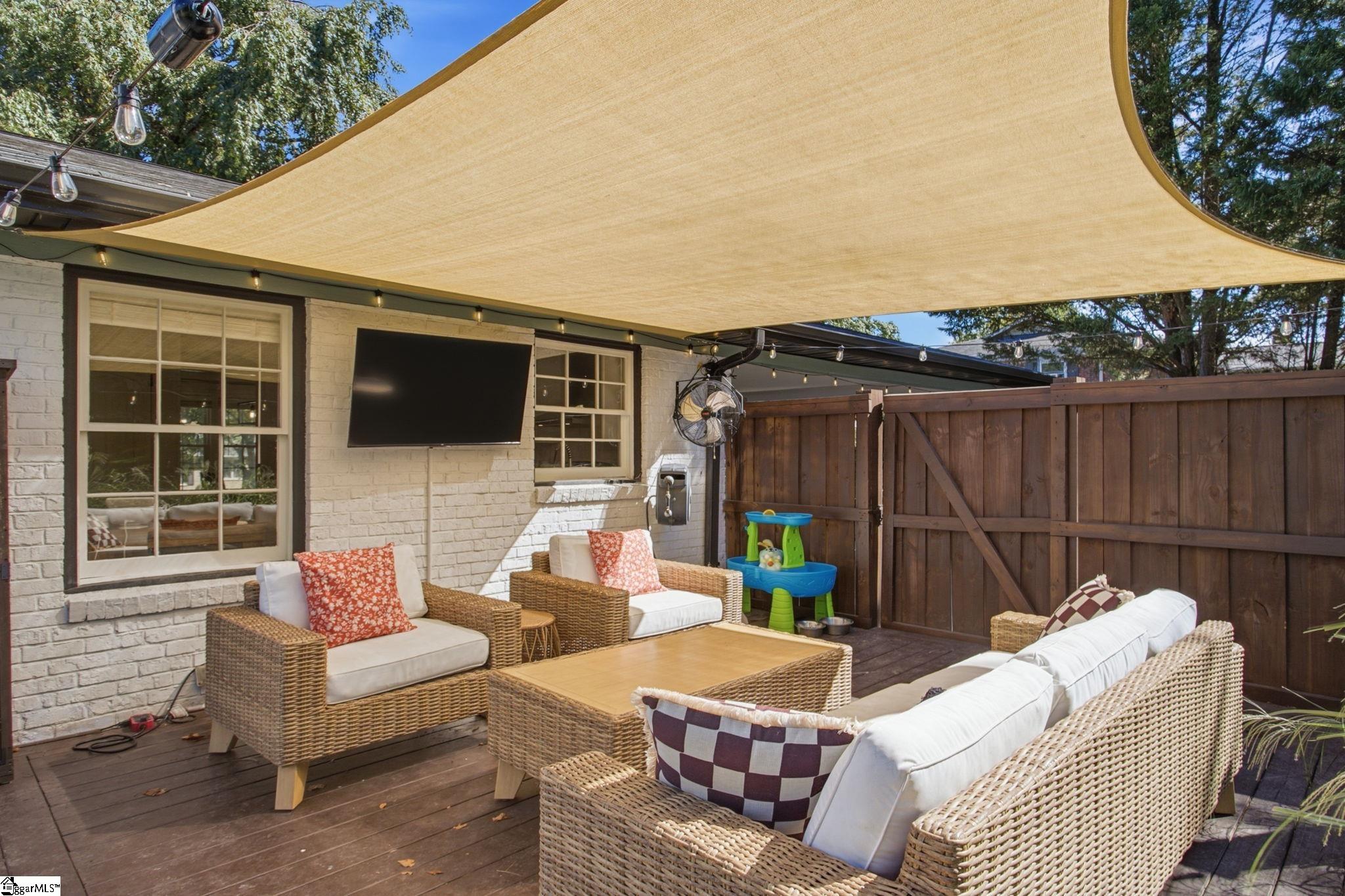 41 Dagenham Drive Property Photo 31