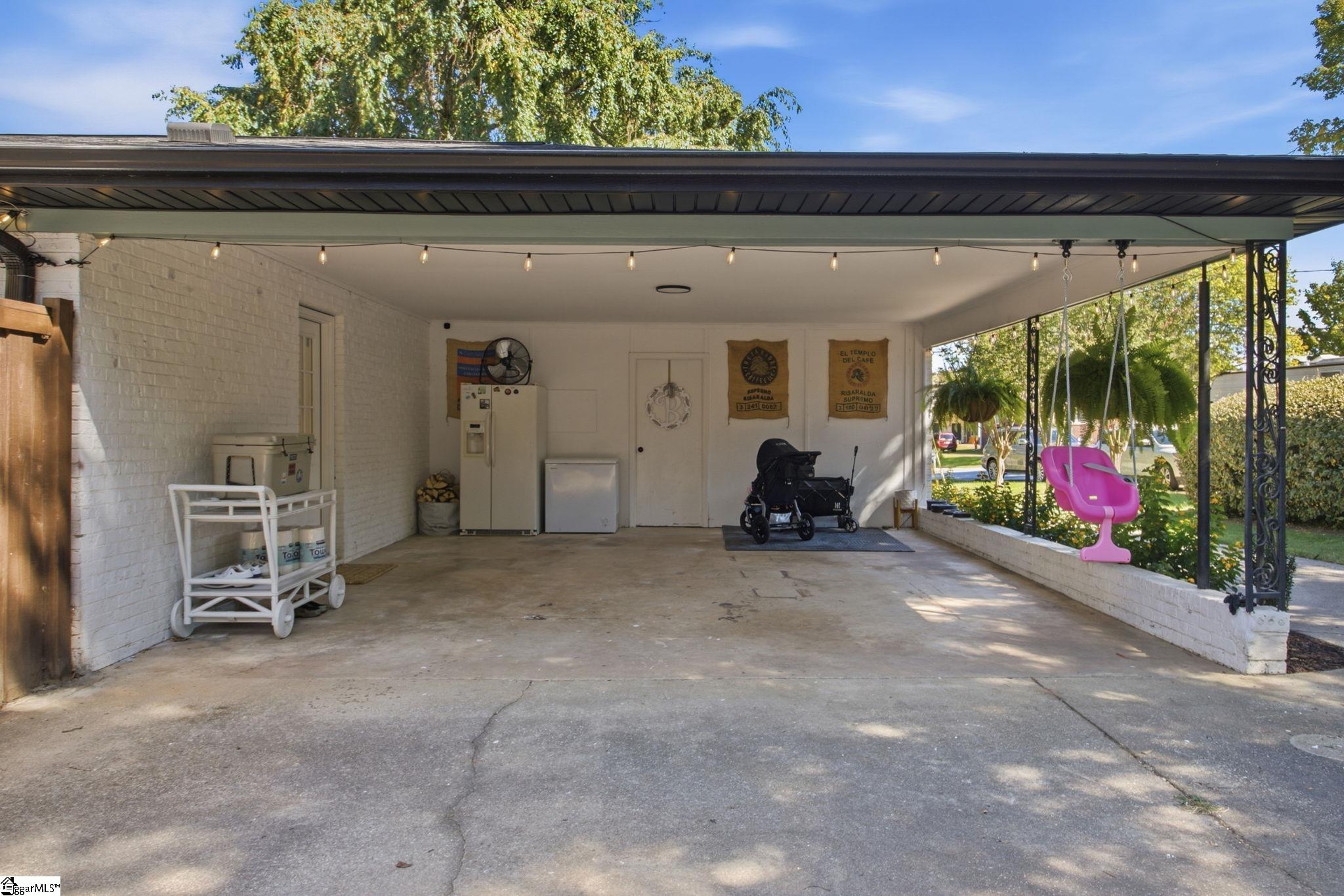 41 Dagenham Drive Property Photo 34