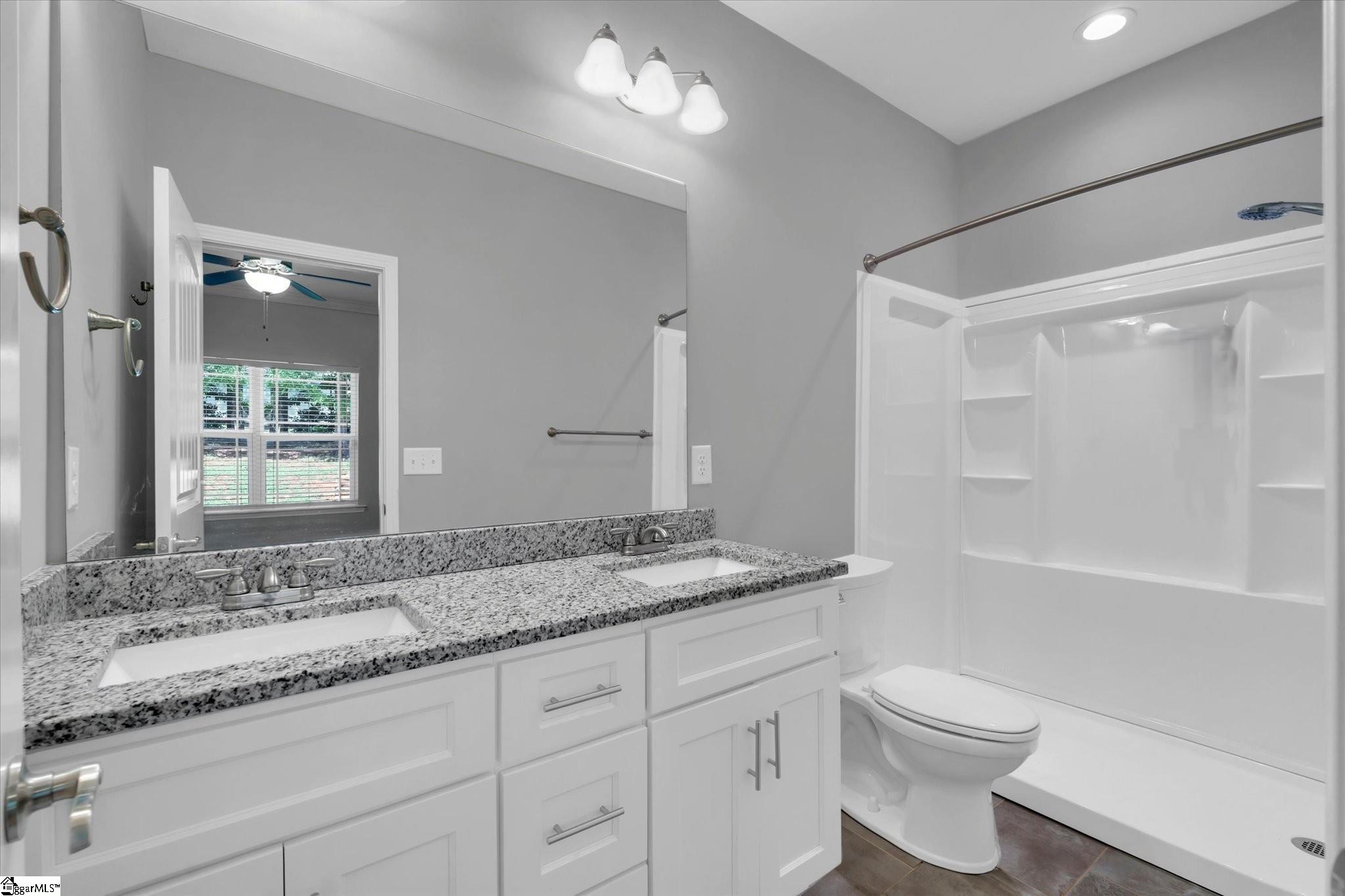 426 Wood Street Property Photo 16