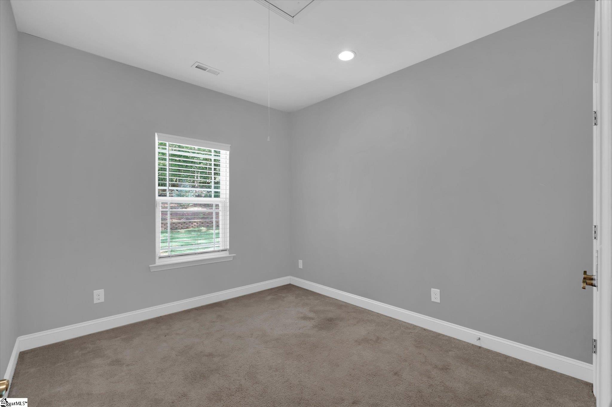 426 Wood Street Property Photo 19