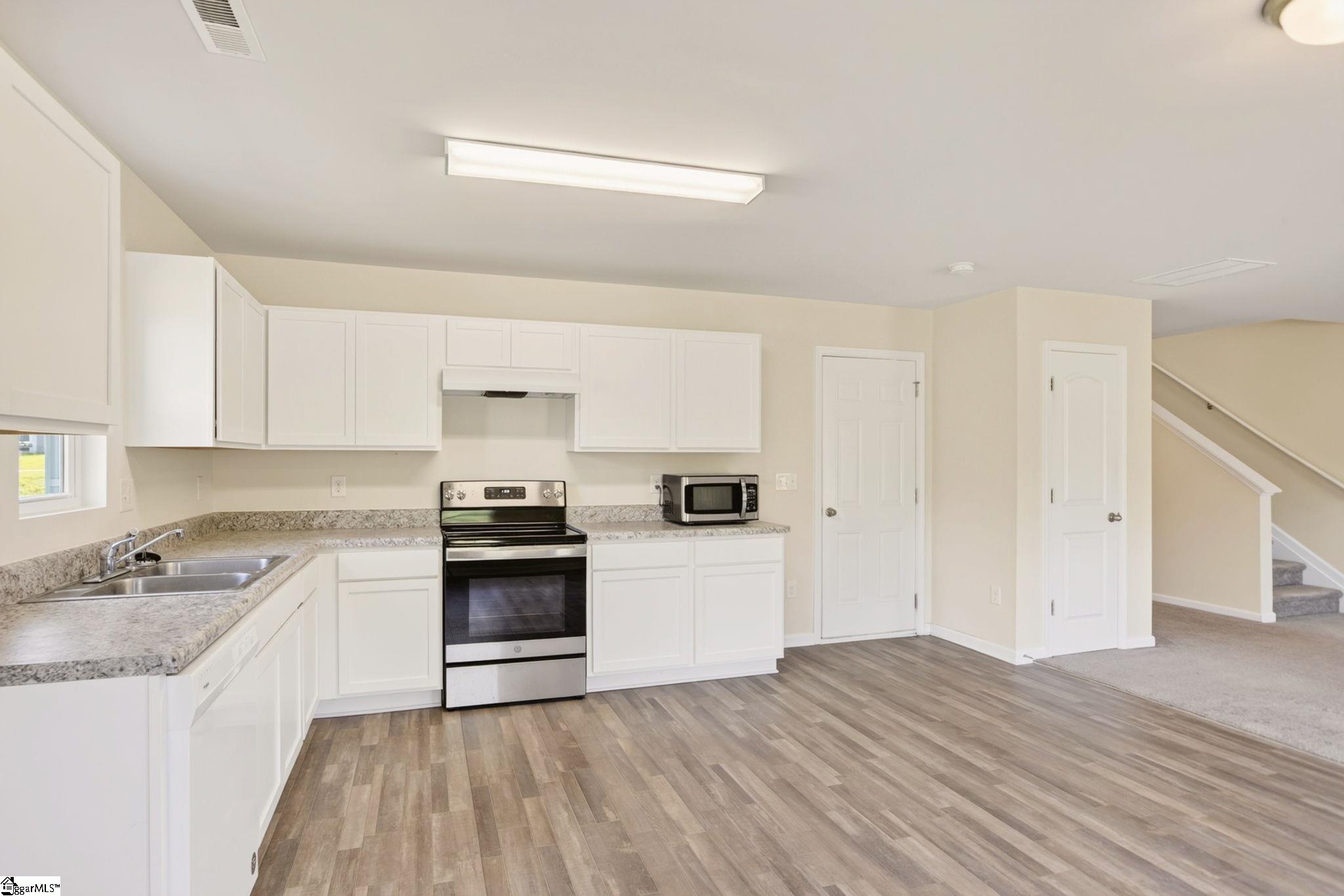 147 Bennett Dairy Road Property Photo 10