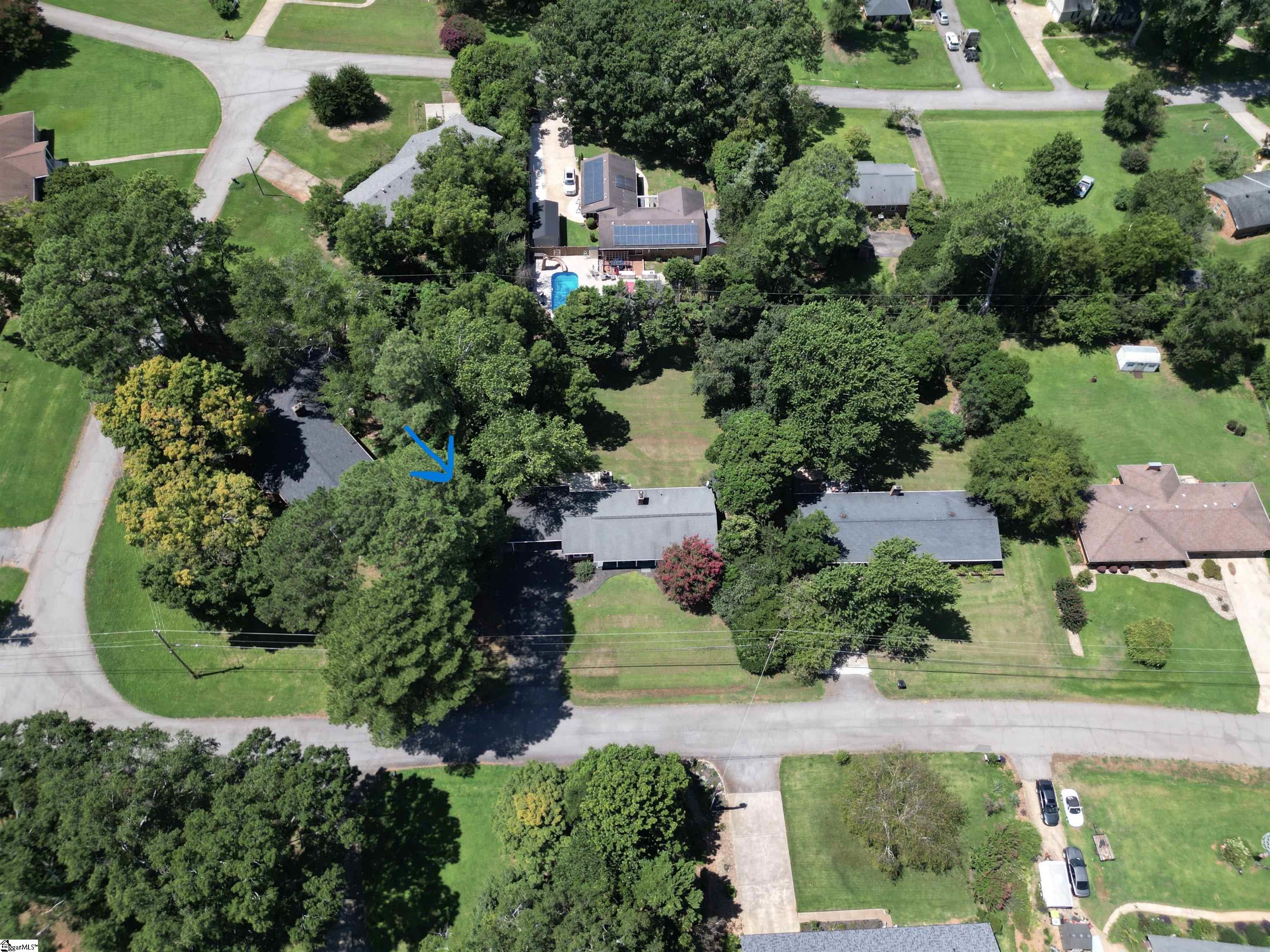 306 Woodfern Circle Property Photo 31