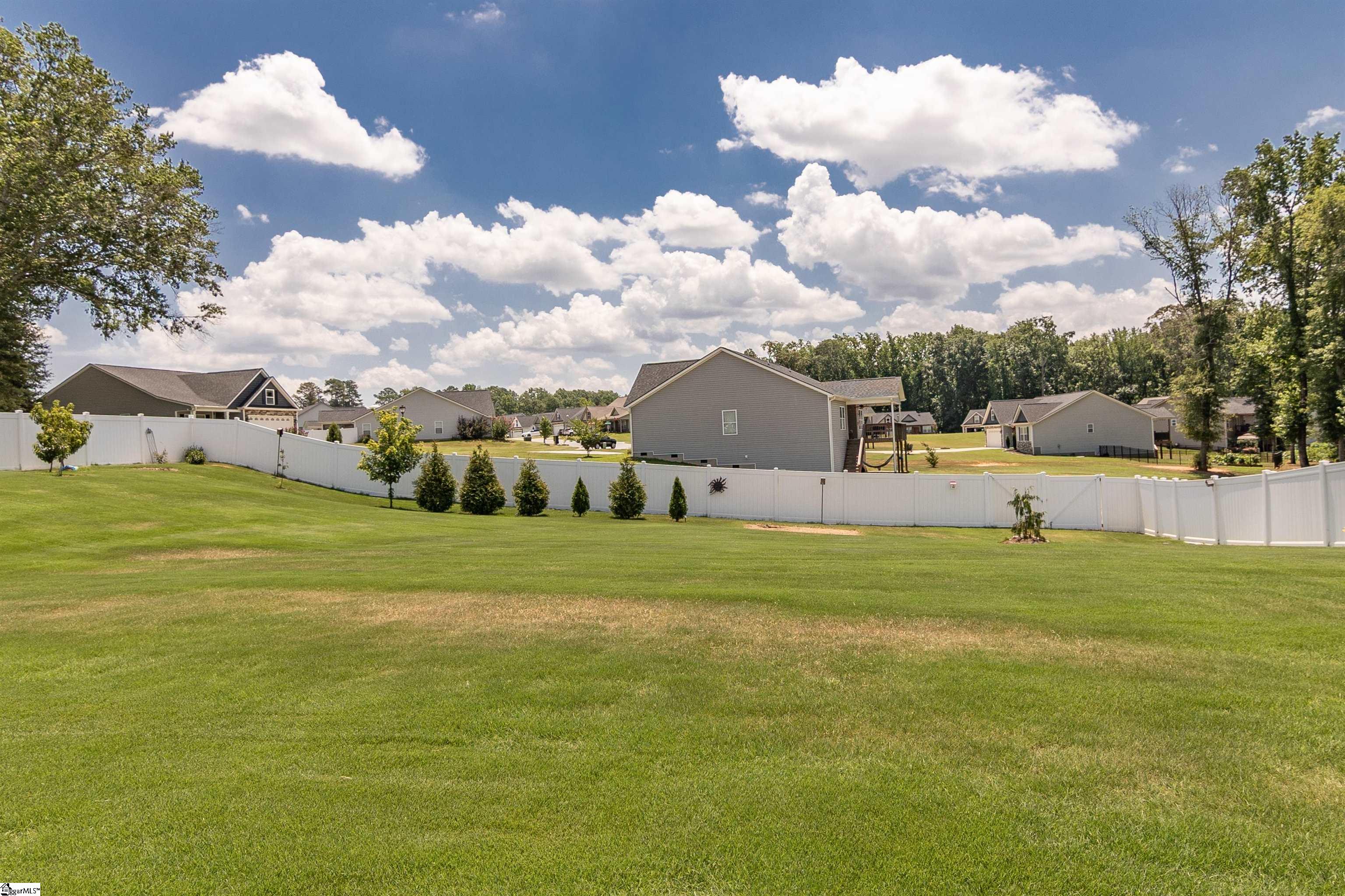 701 Oak Hill Lane Property Photo 10