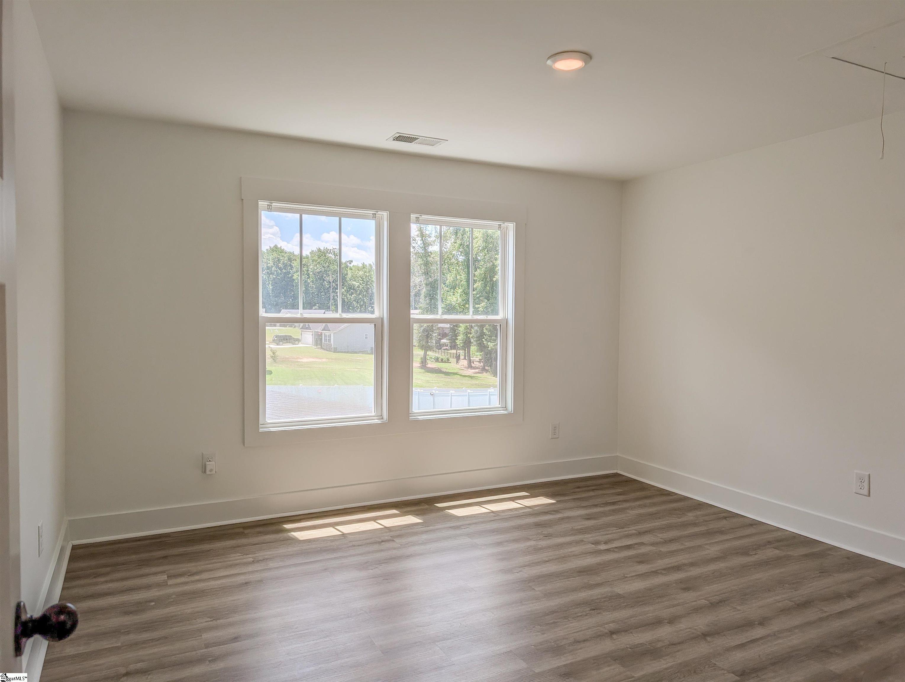 701 Oak Hill Lane Property Photo 43