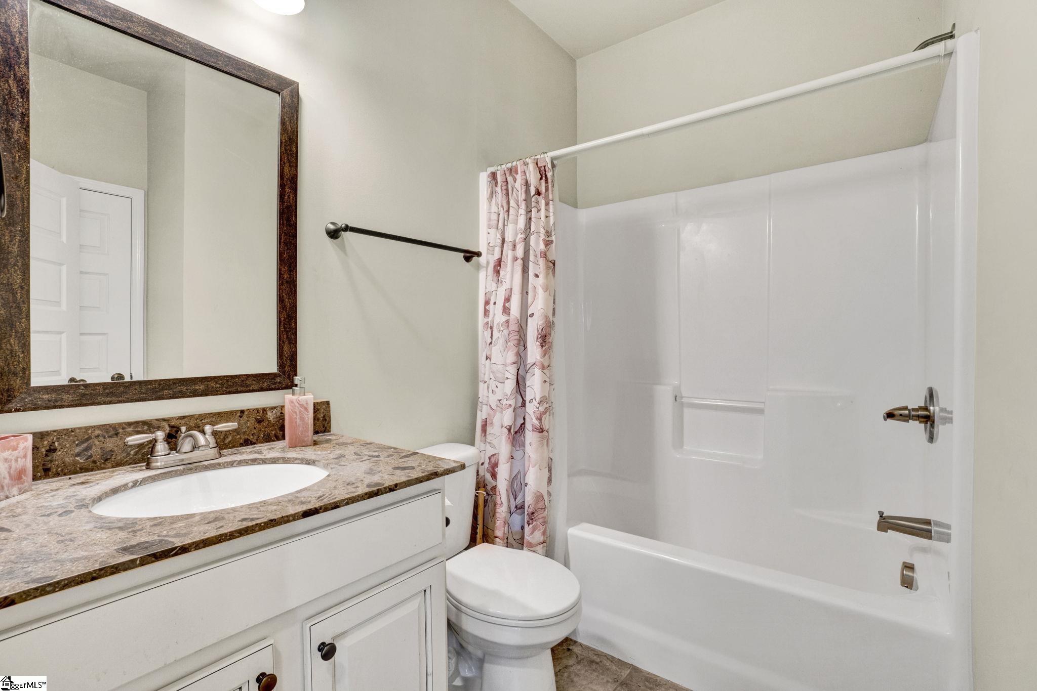229 Spring Lake Estate Road Property Photo 16