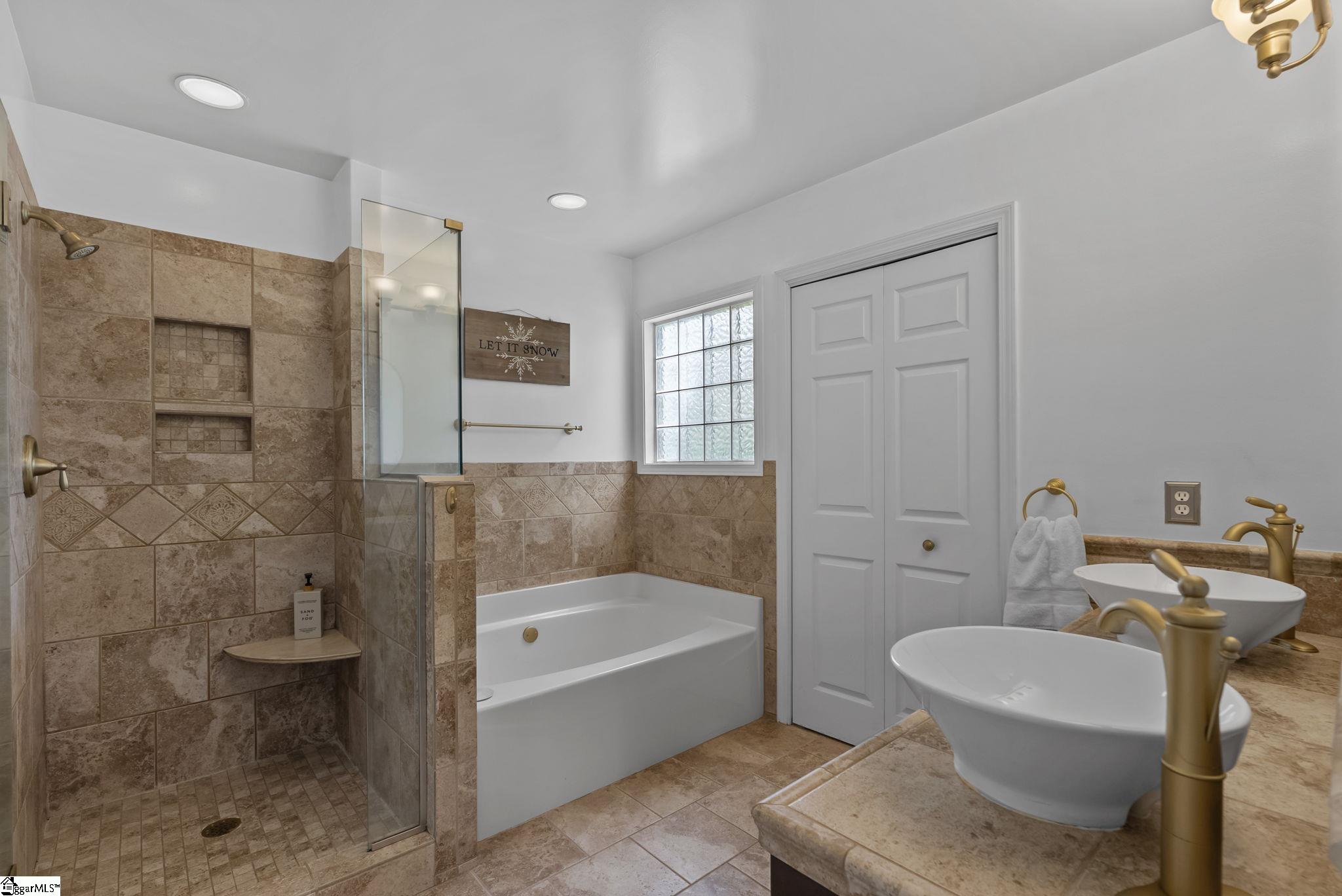438 Chamber Lane Property Photo 18