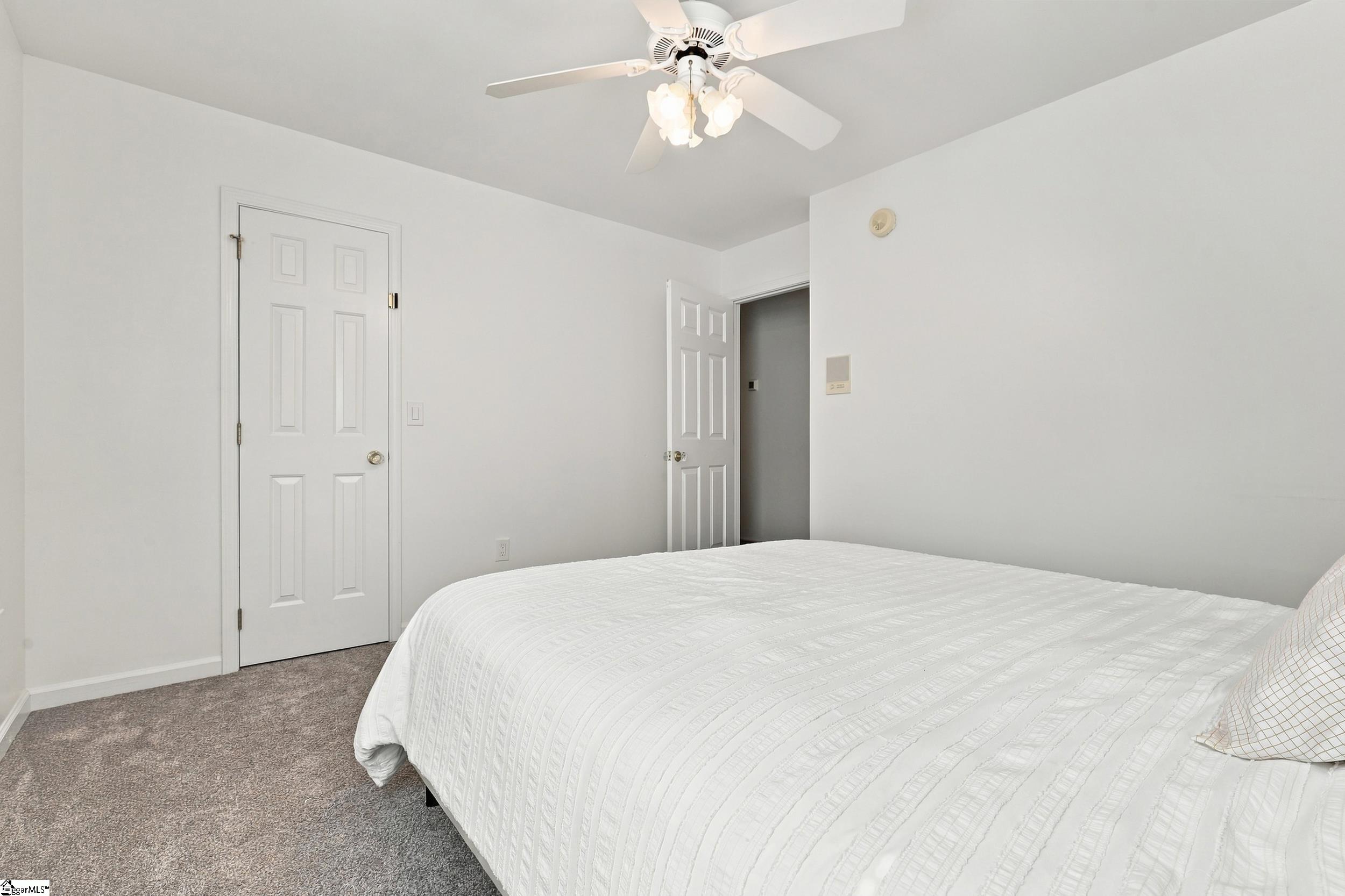406 Stonewall Drive Property Photo 19