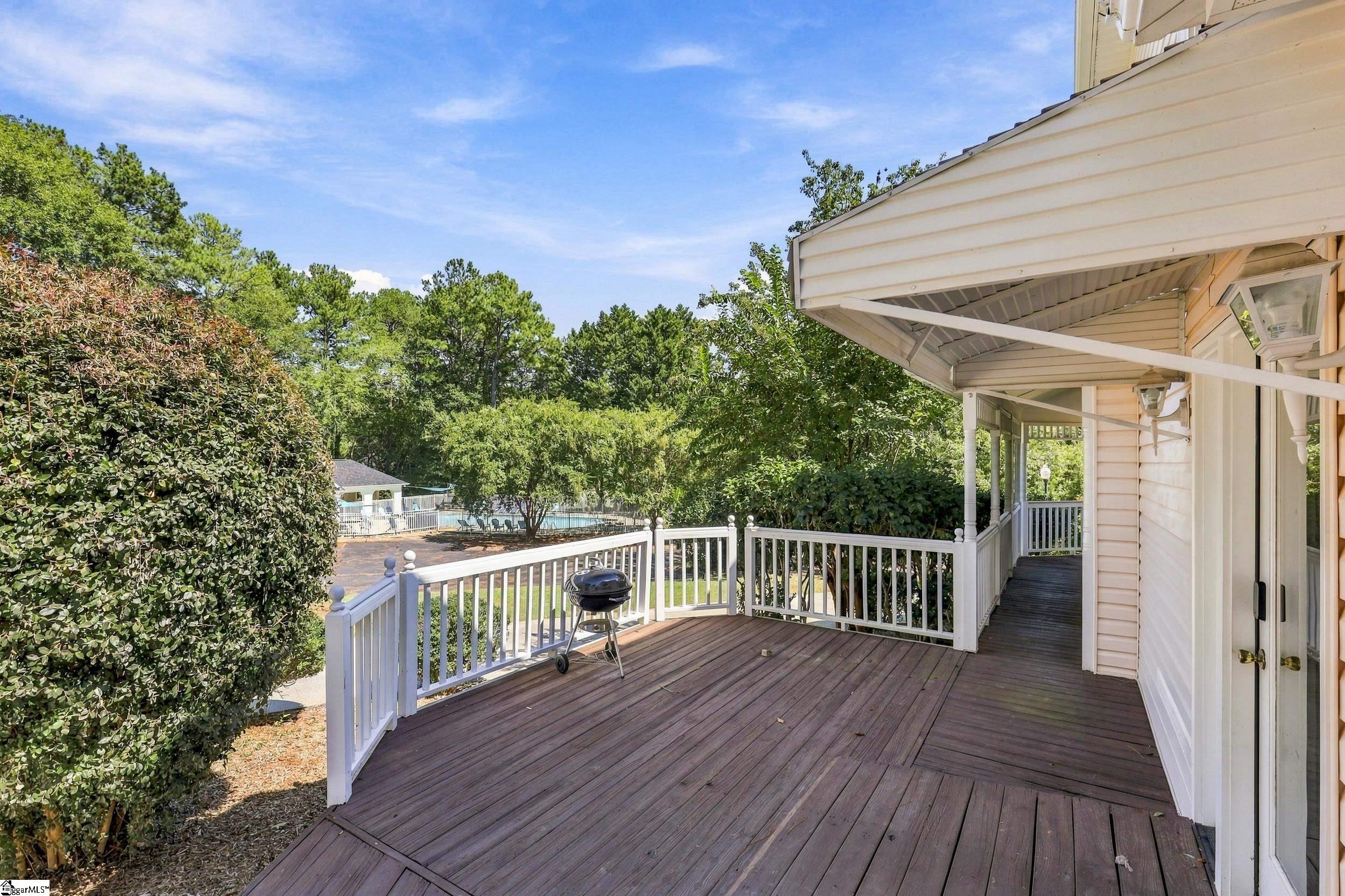 406 Stonewall Drive Property Photo 25