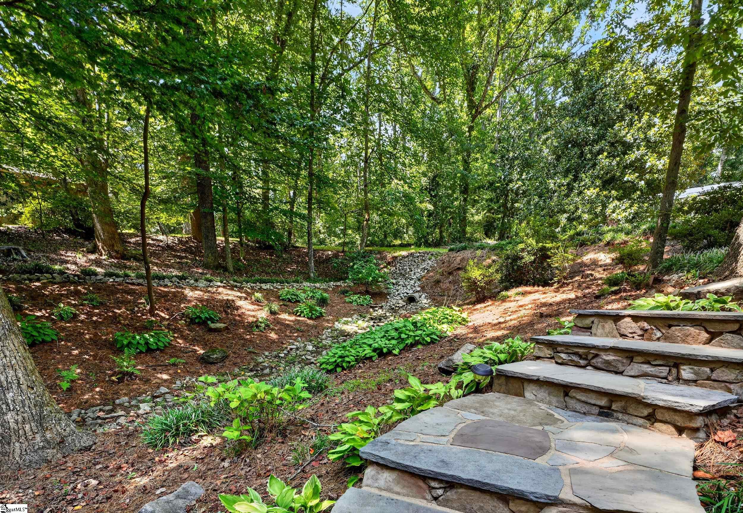 95 Brookwood Drive Property Photo 4