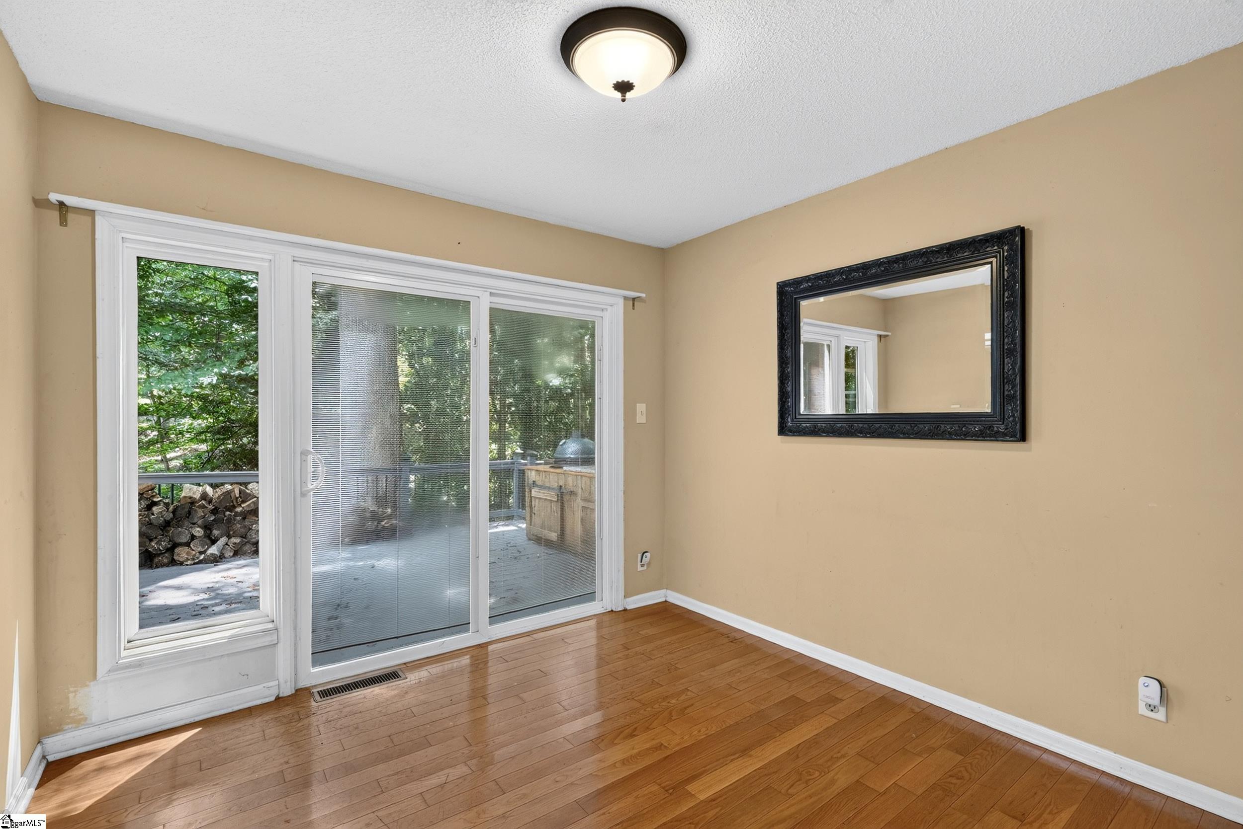 95 Brookwood Drive Property Photo 11