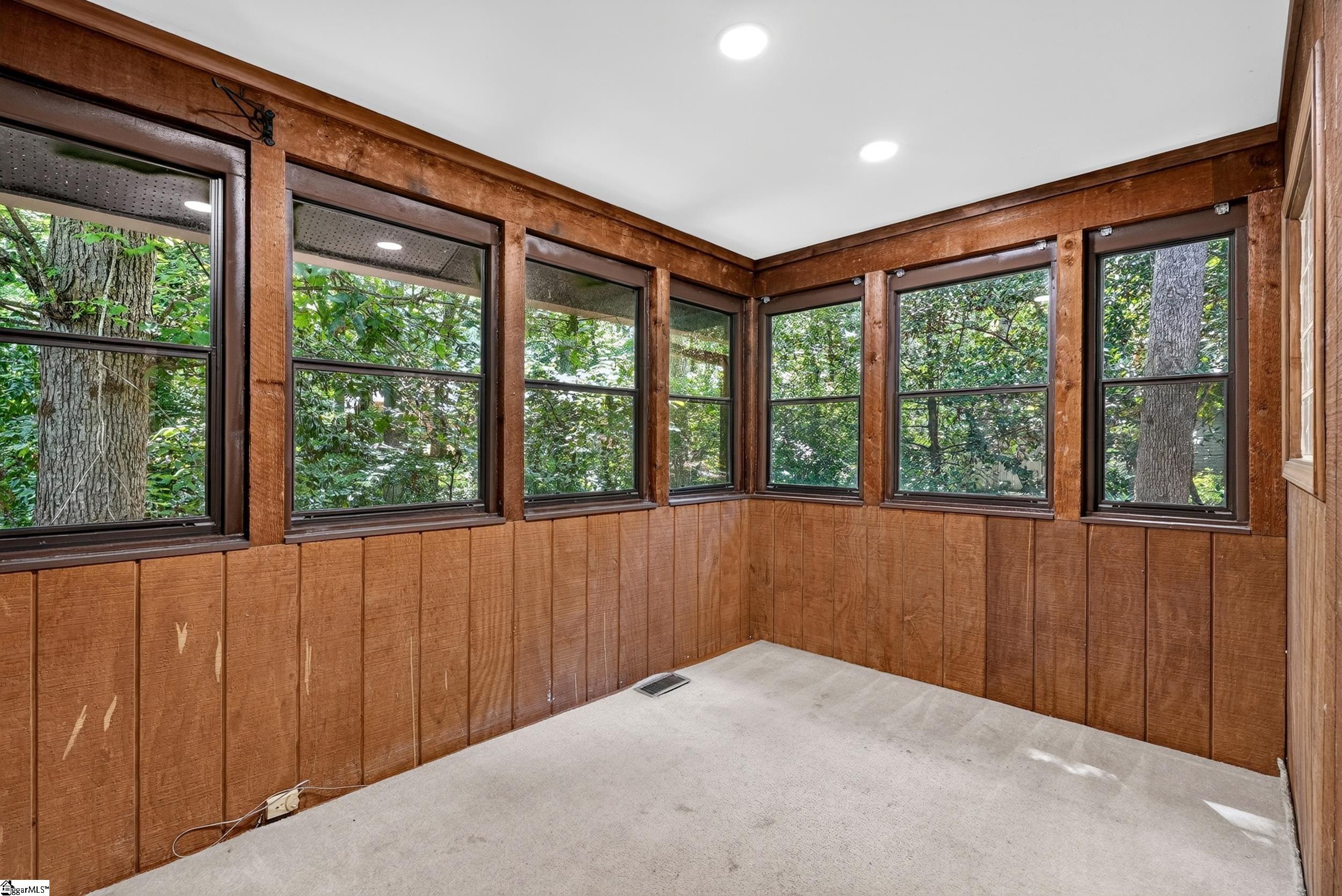 95 Brookwood Drive Property Photo 42