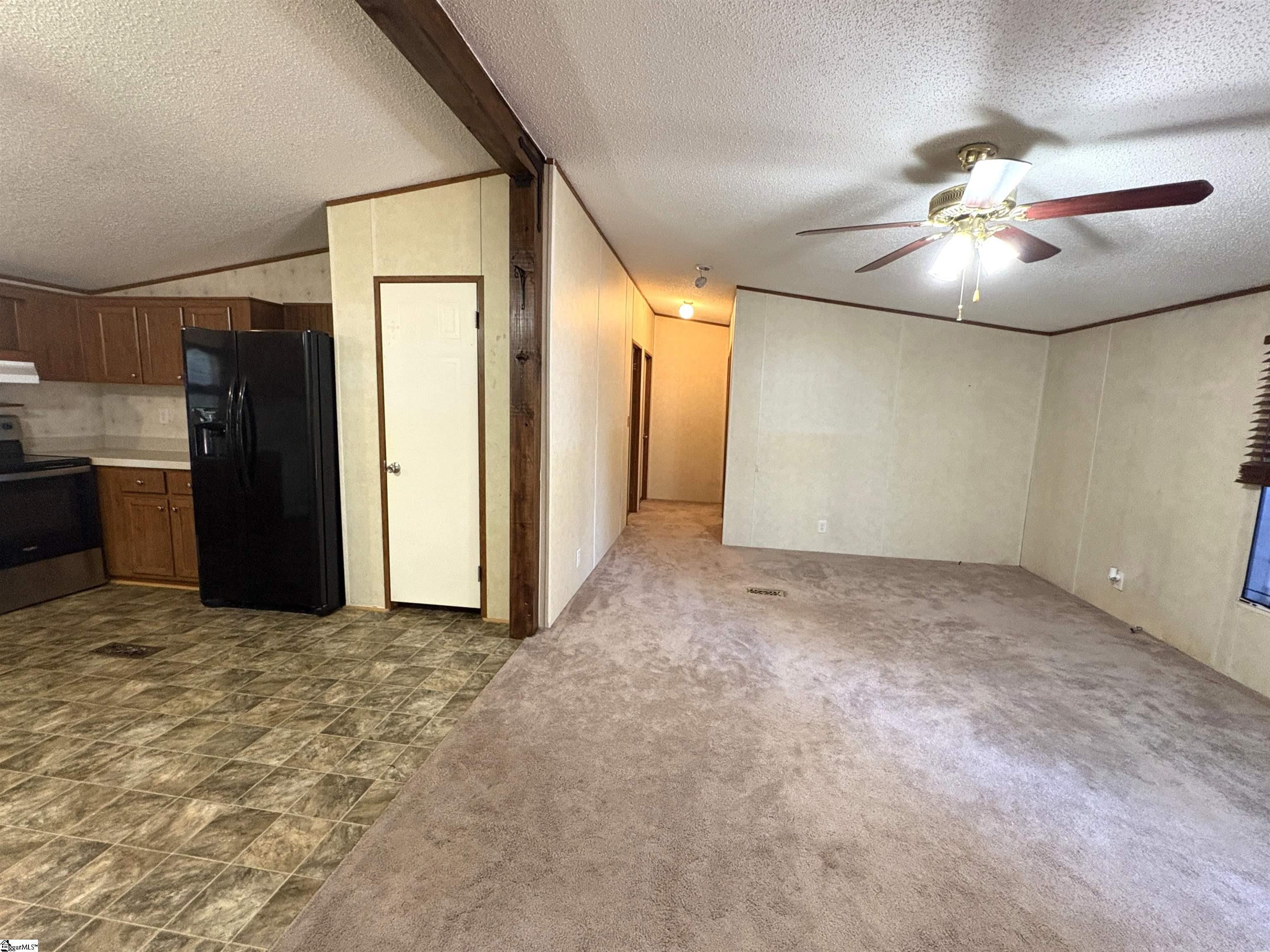 38 Raisinwood Drive Property Photo 11