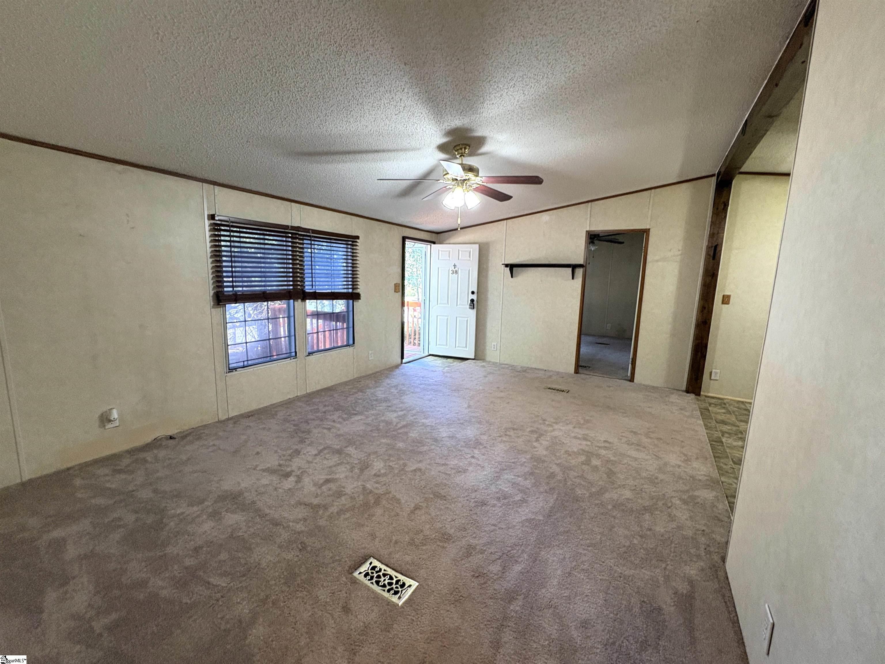 38 Raisinwood Drive Property Photo 12