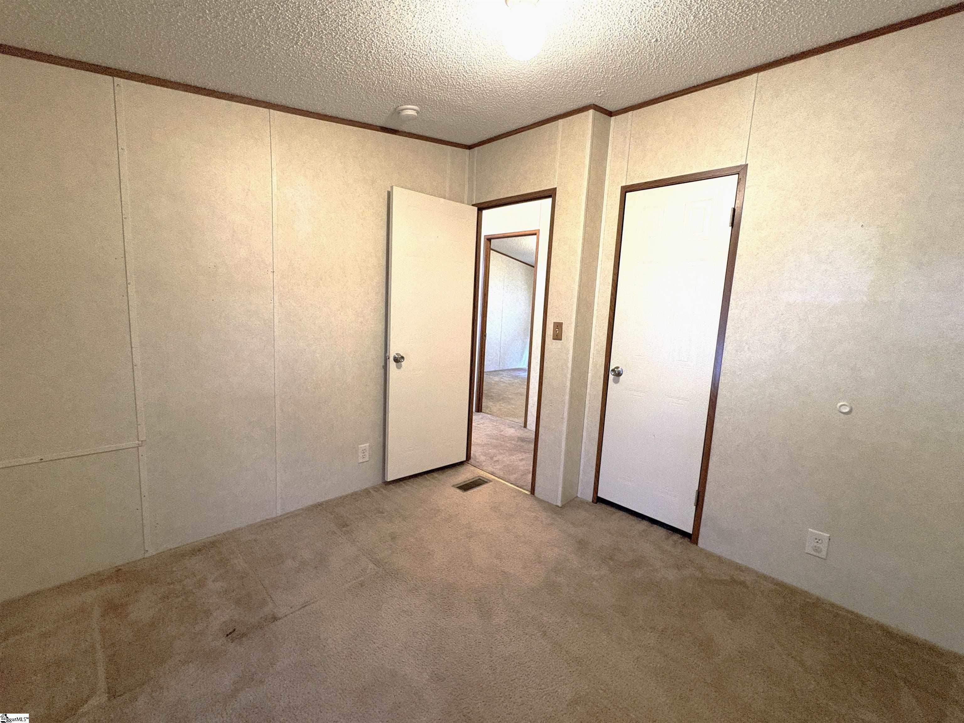 38 Raisinwood Drive Property Photo 25