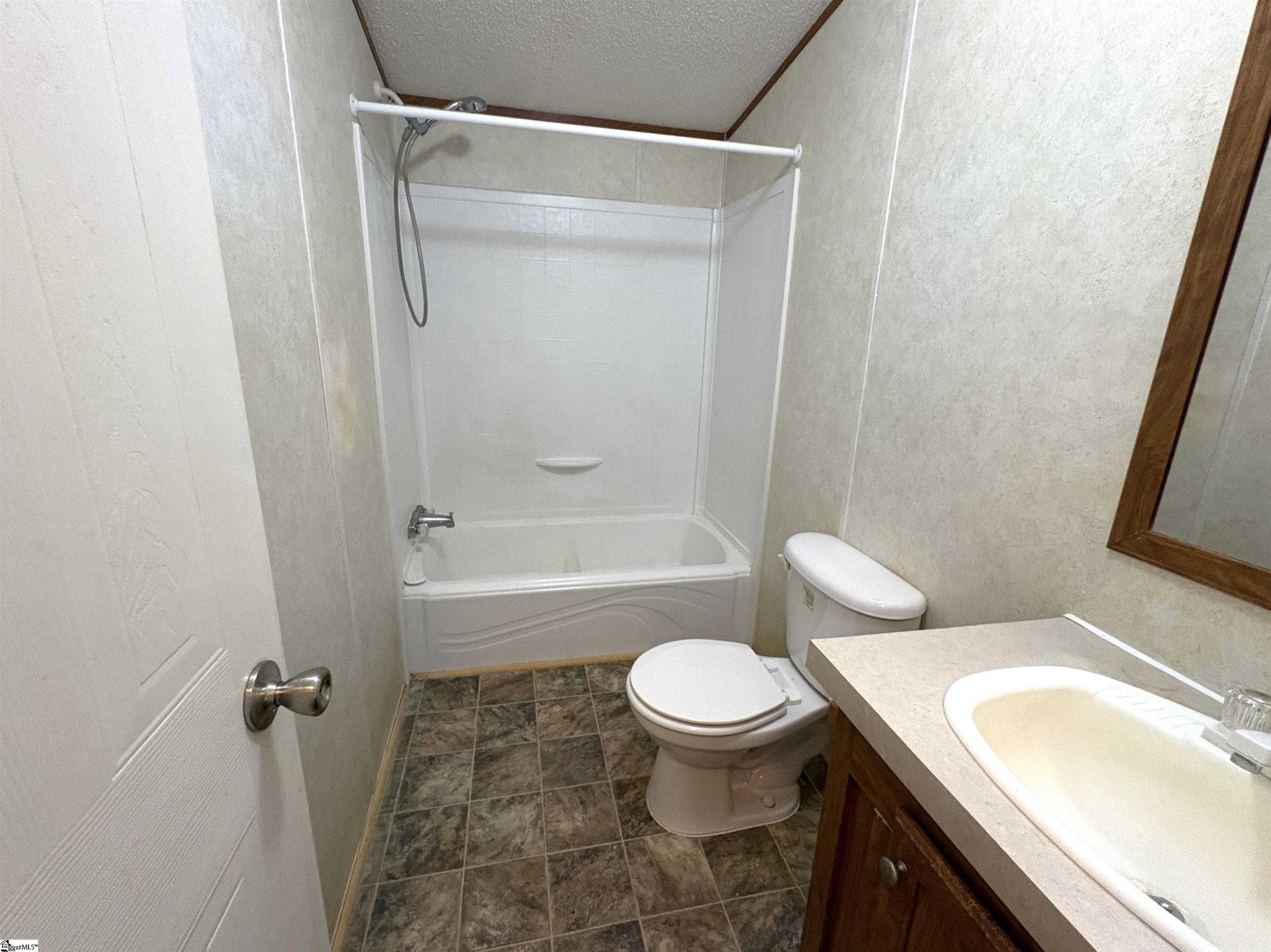38 Raisinwood Drive Property Photo 26