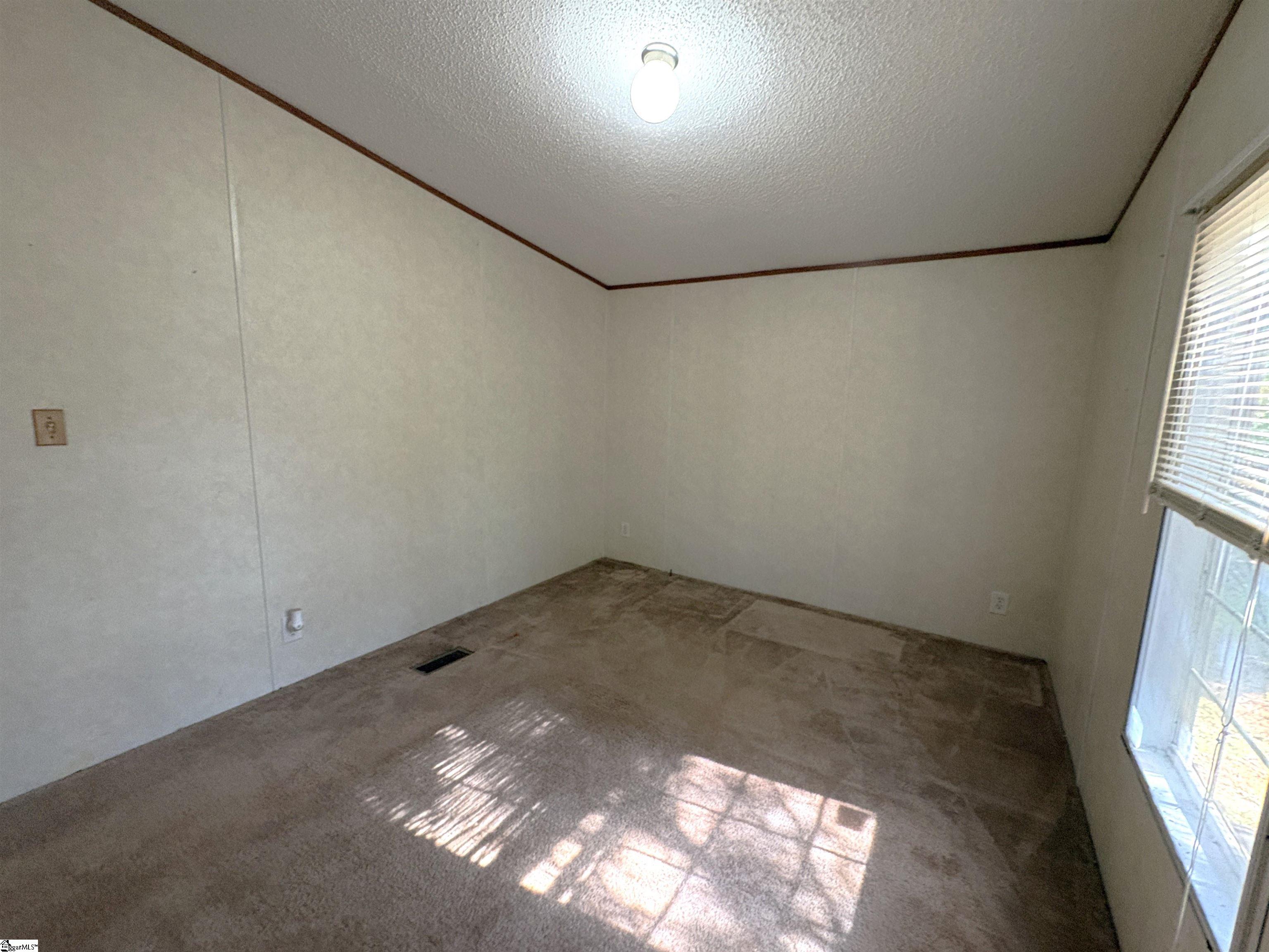 38 Raisinwood Drive Property Photo 29