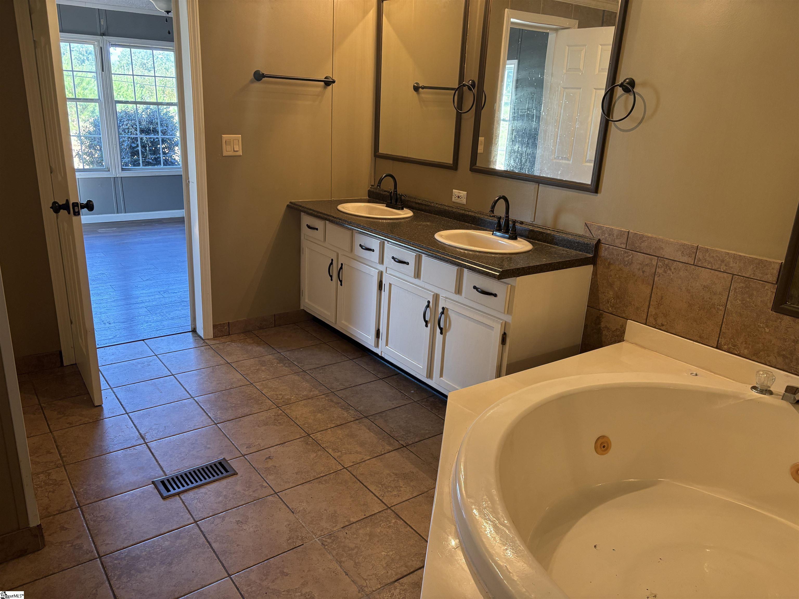 1108 Trotter Road Property Photo 4