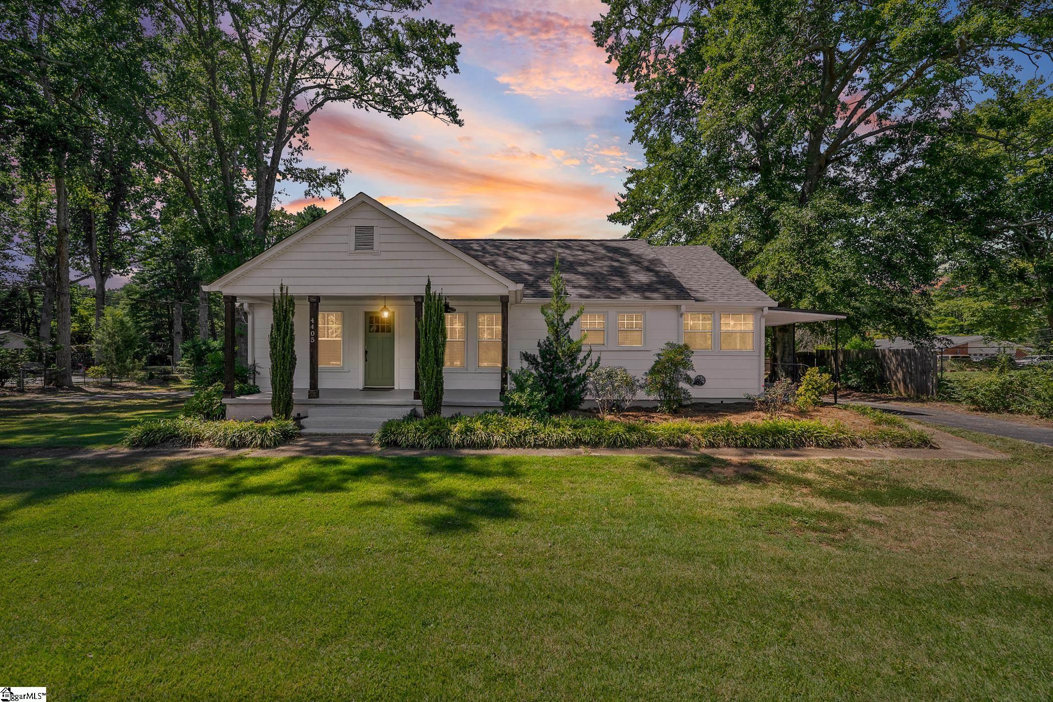 4405 Old Buncombe Road Property Photo 2