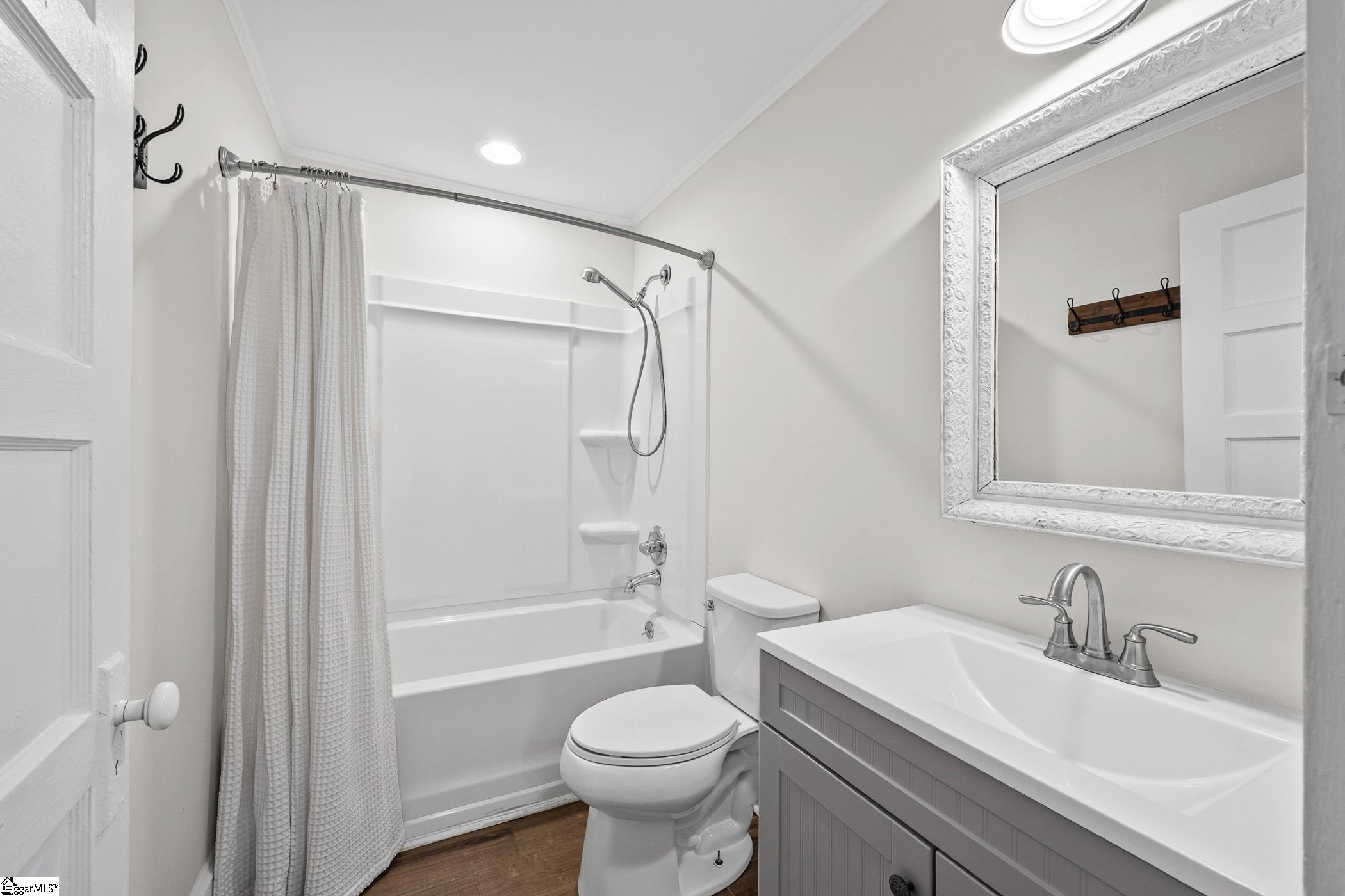 4405 Old Buncombe Road Property Photo 26
