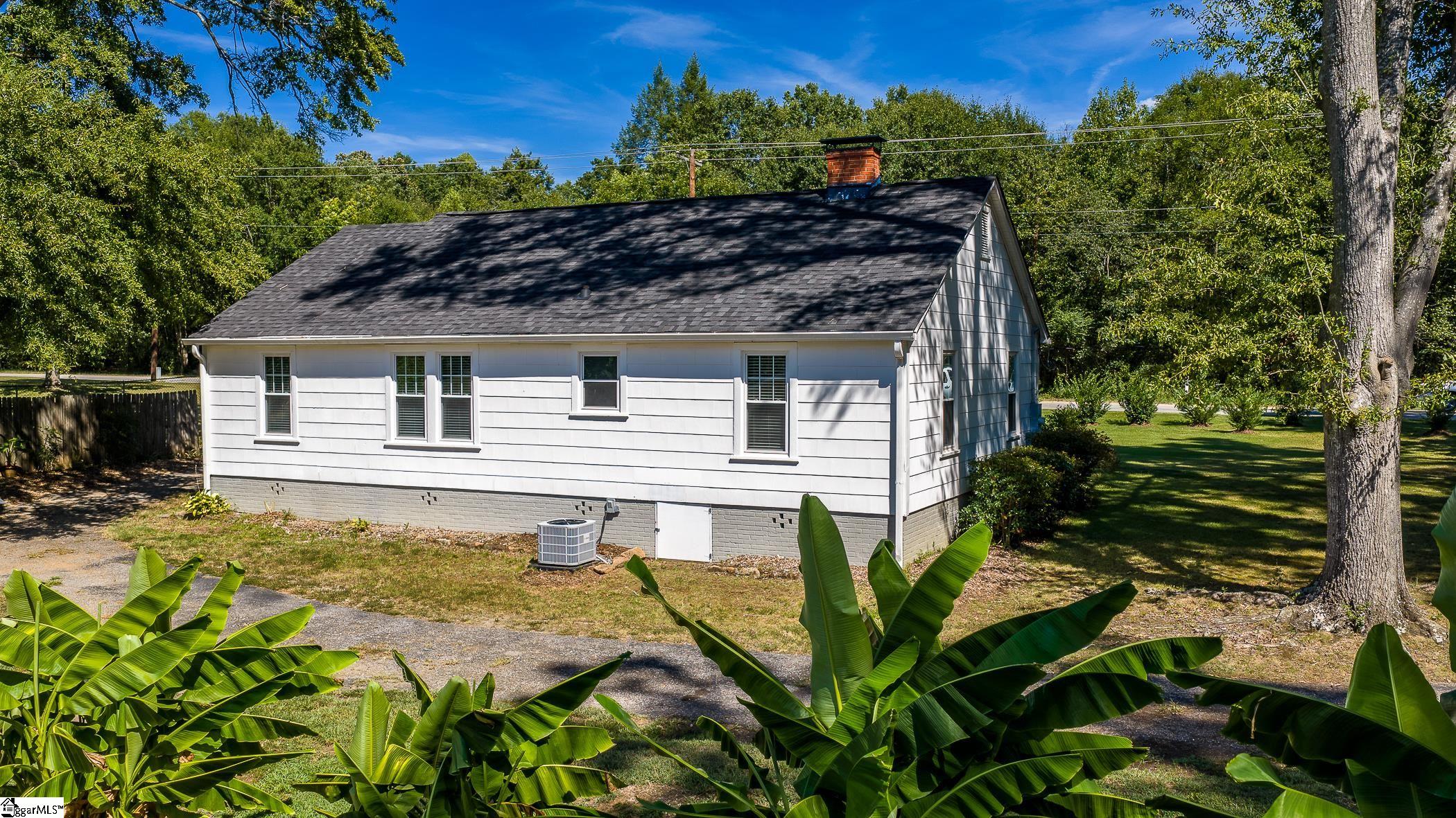 4405 Old Buncombe Road Property Photo 32