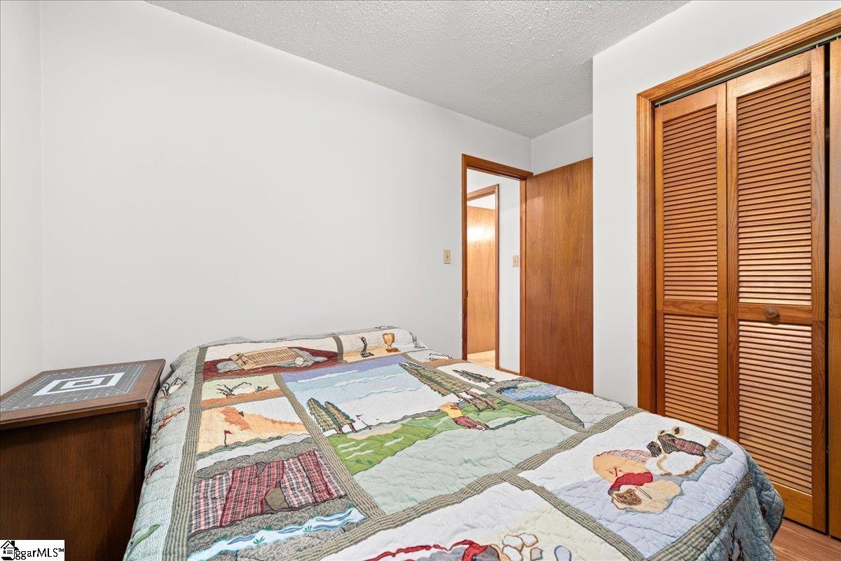 8 Cross Street Property Photo 18