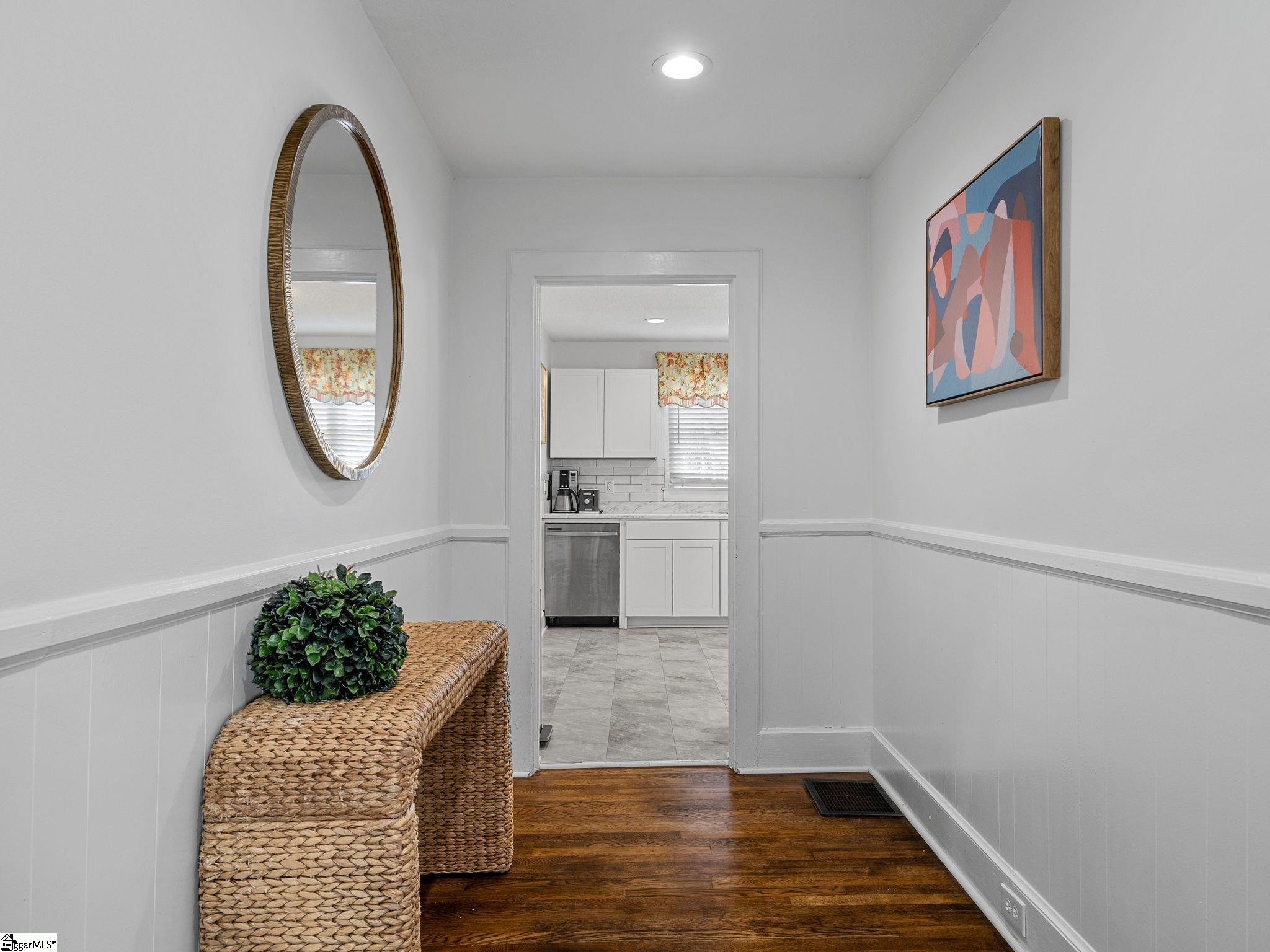 129 Spring Street Property Photo 11