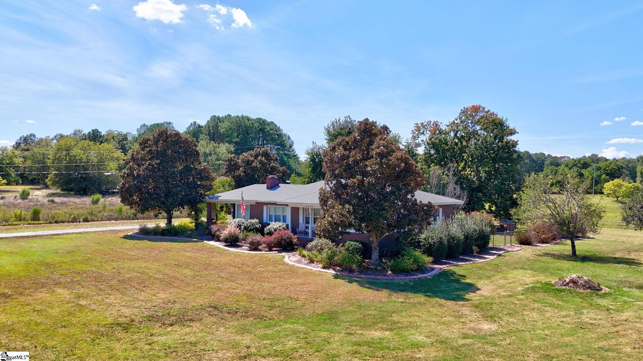 4503 Keowee Road Property Photo 2
