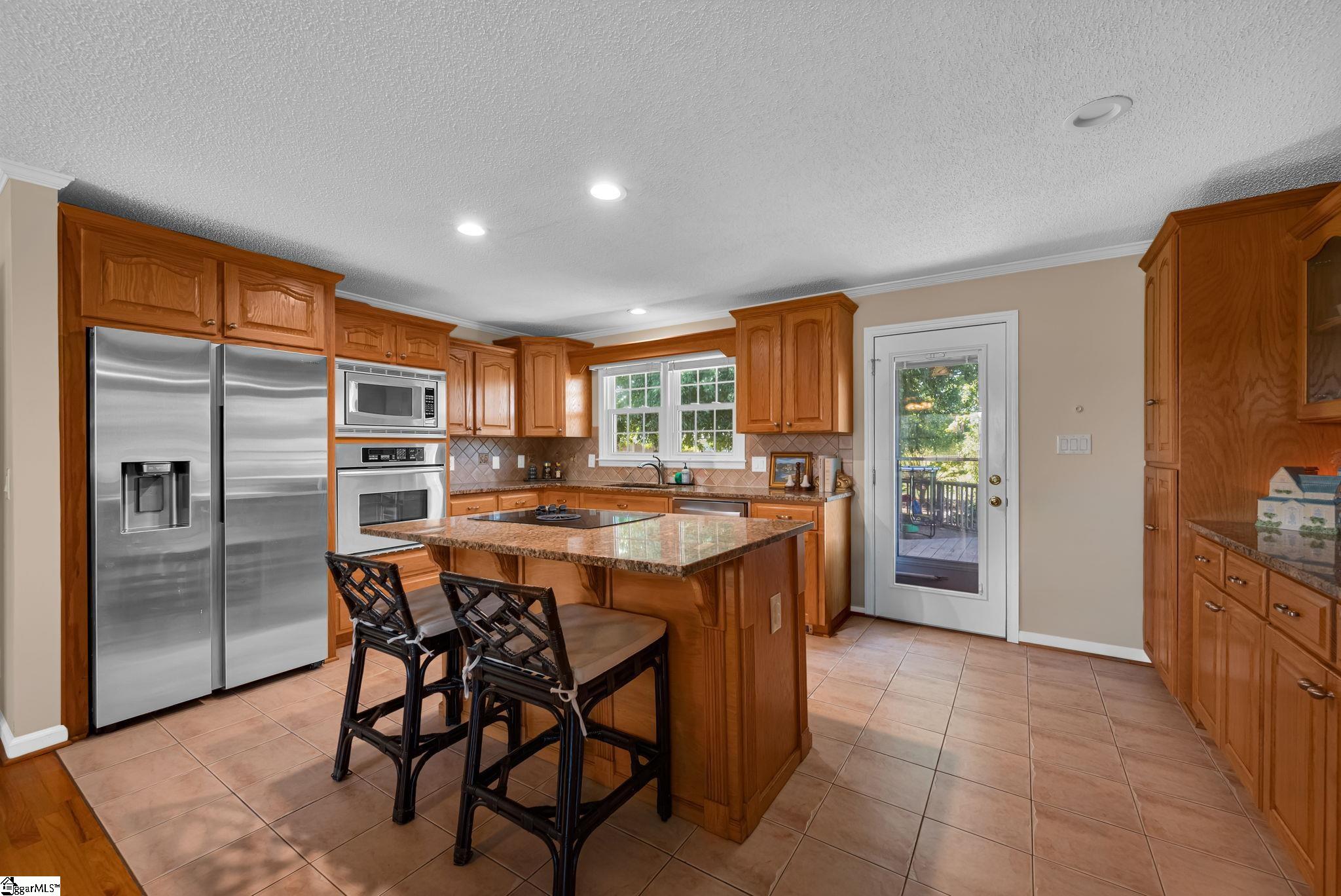 4503 Keowee Road Property Photo 10