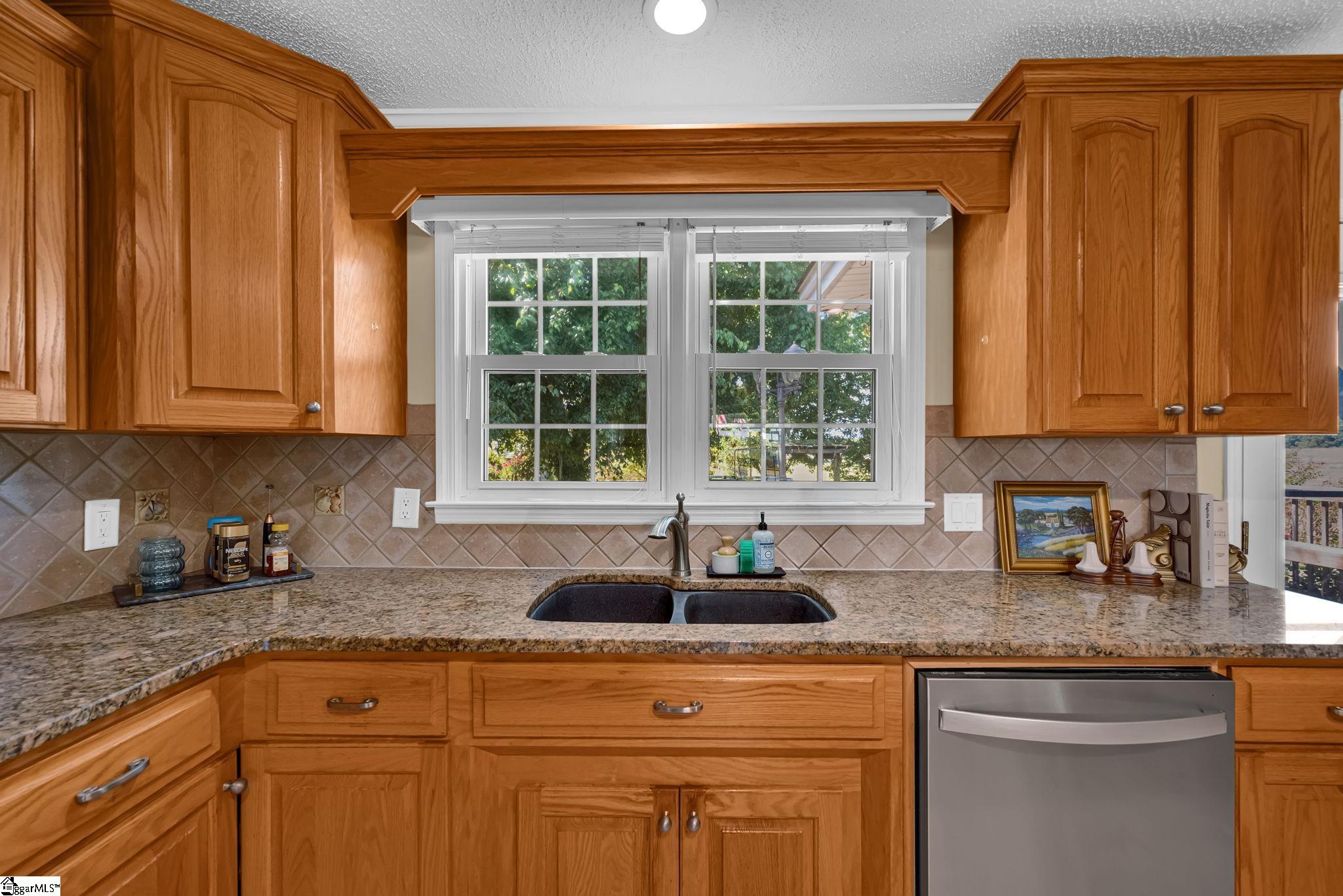 4503 Keowee Road Property Photo 12