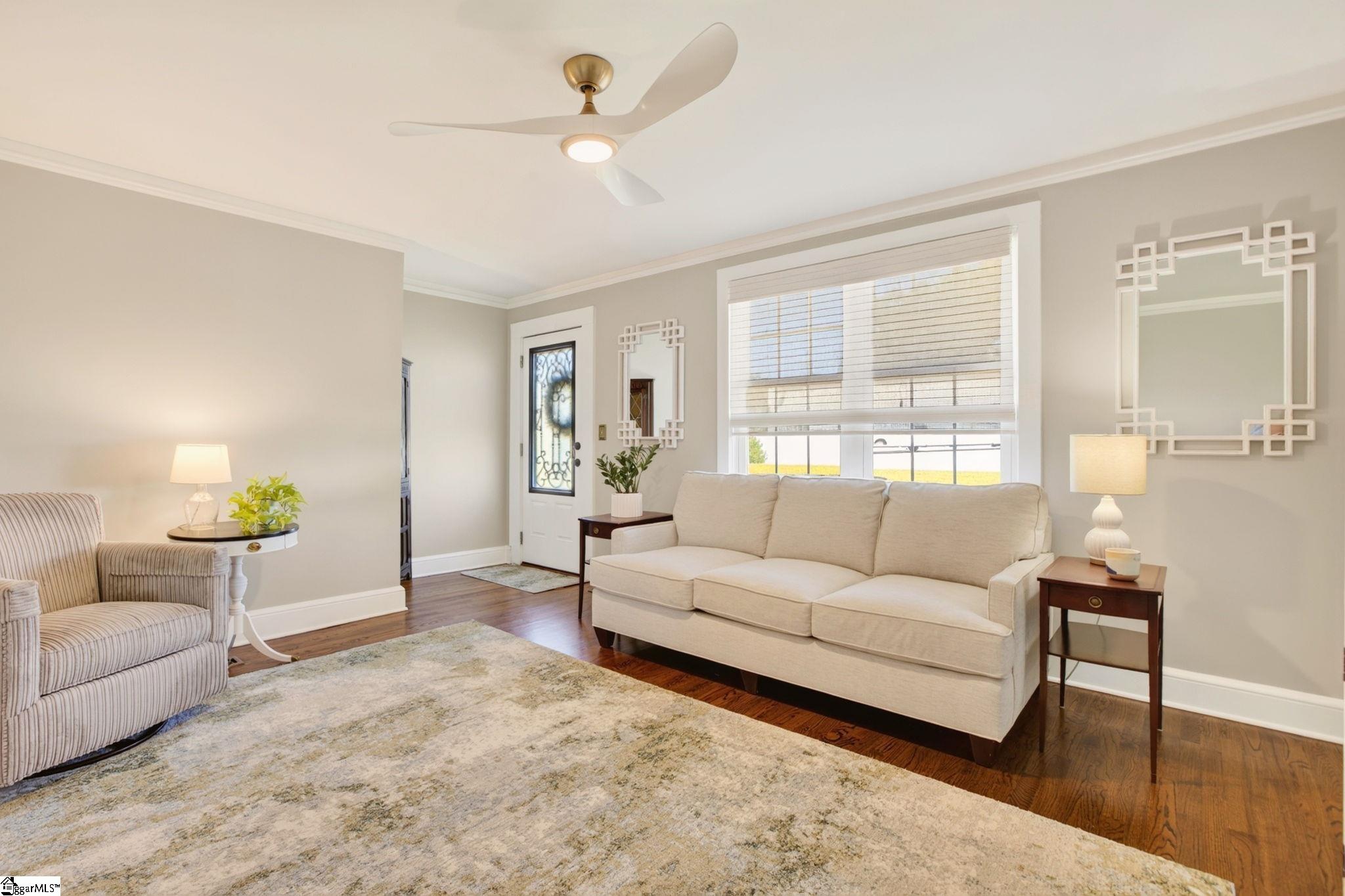 301 Carolina Avenue Property Photo 8