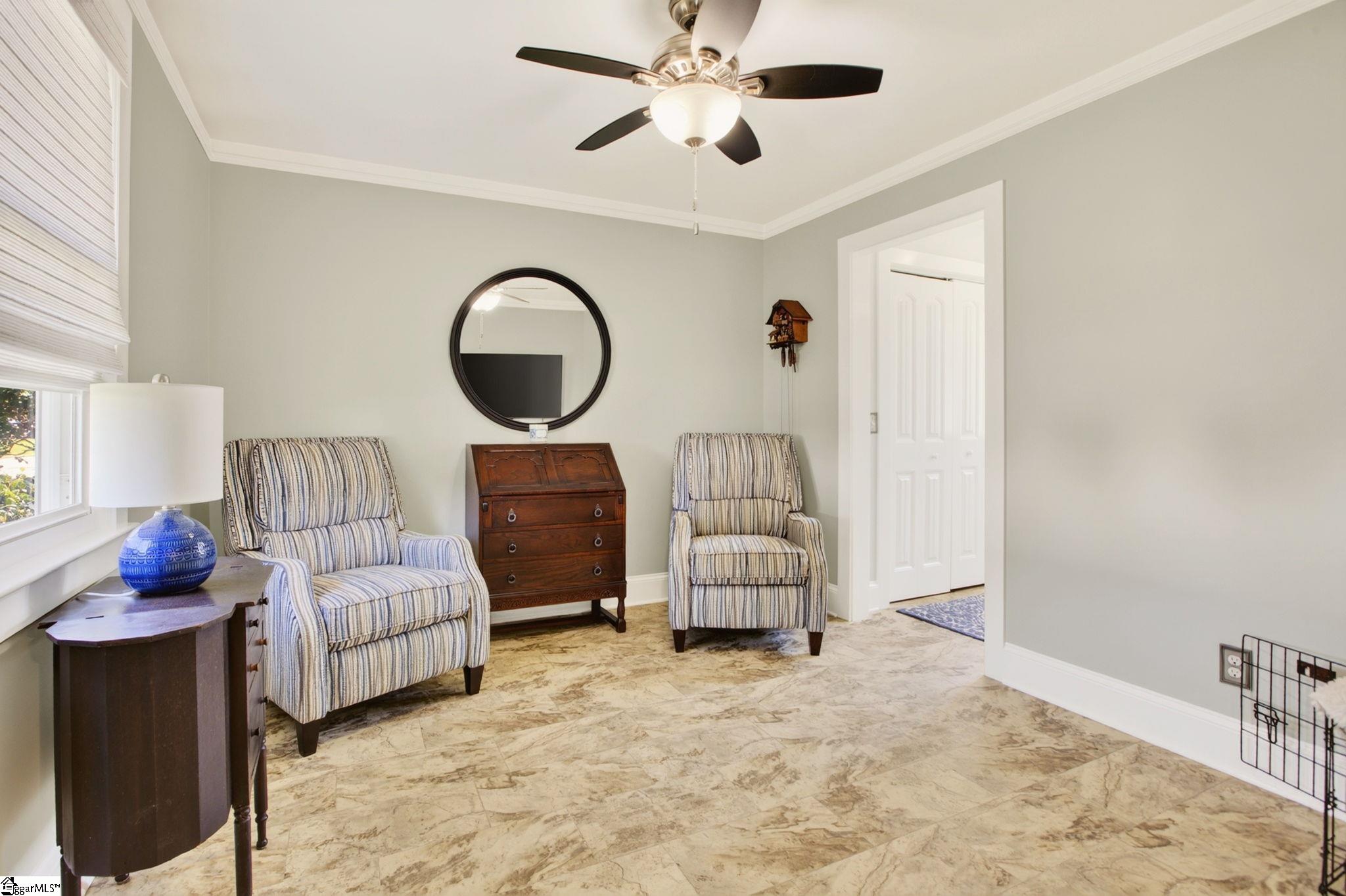 301 Carolina Avenue Property Photo 23