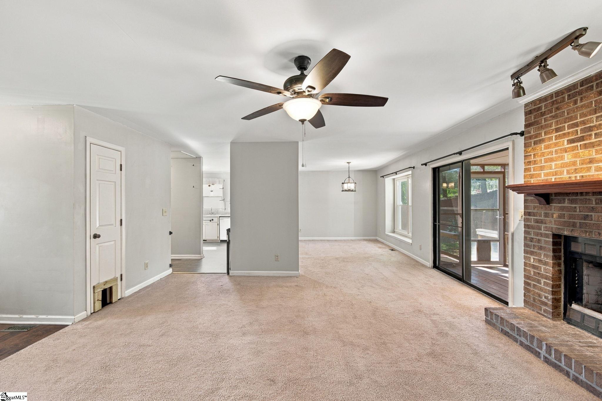 216 N Celestial Drive Property Photo 14