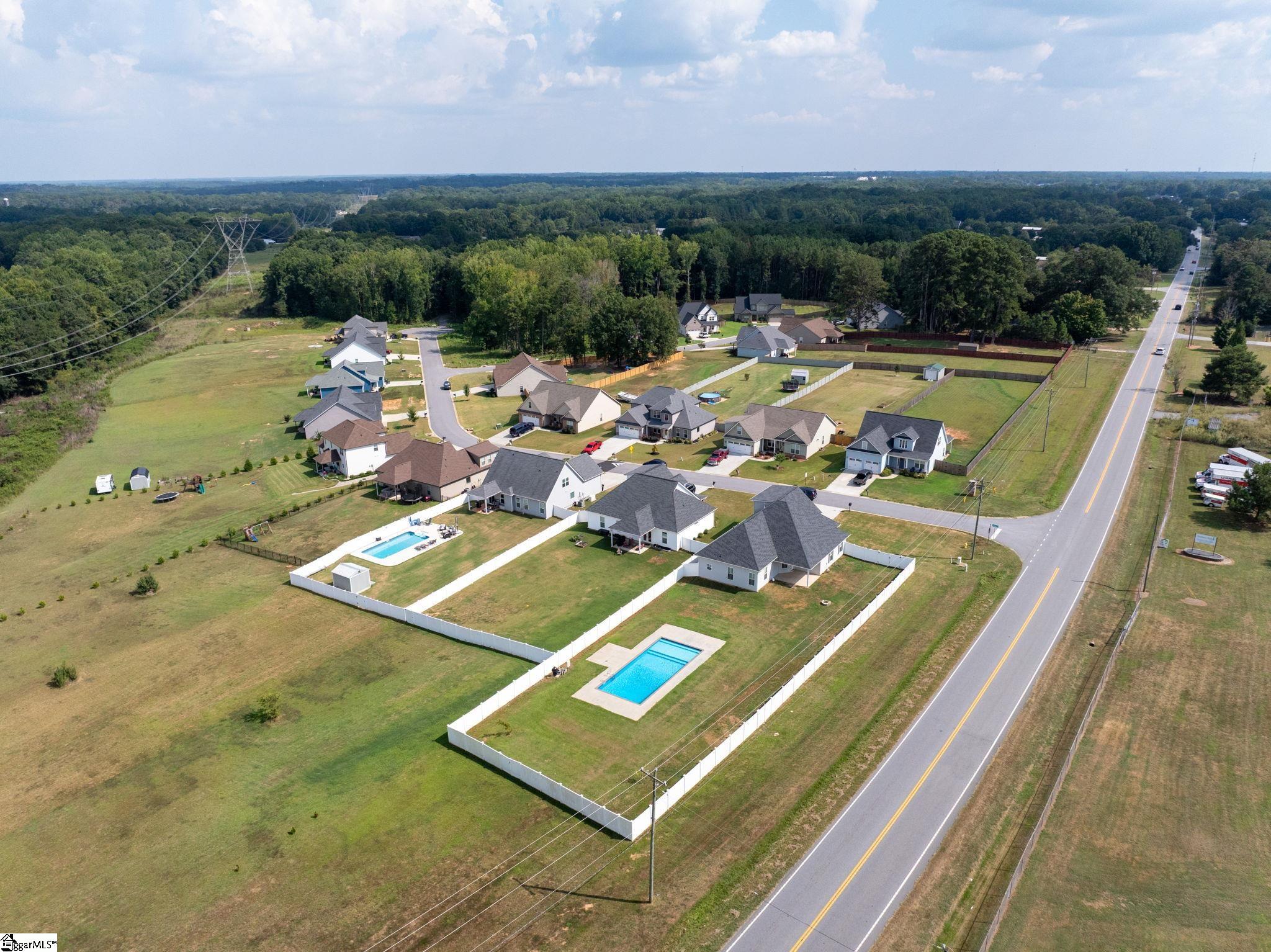 101 Carolina Drive Property Photo 35