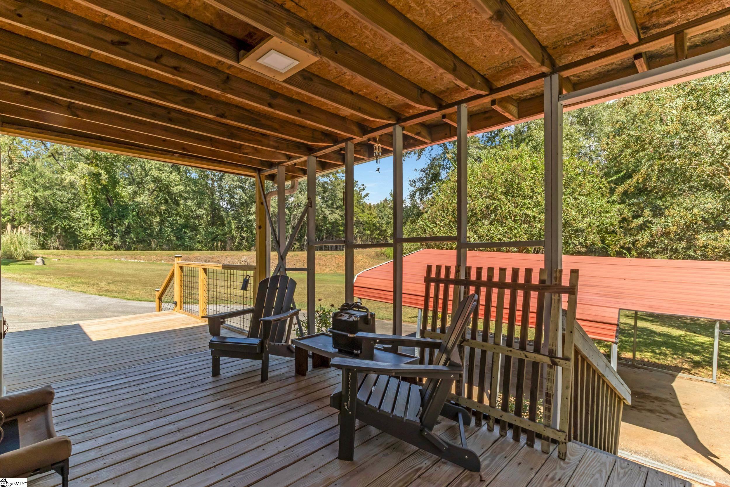 506 Charlies Creek Road Property Photo 3