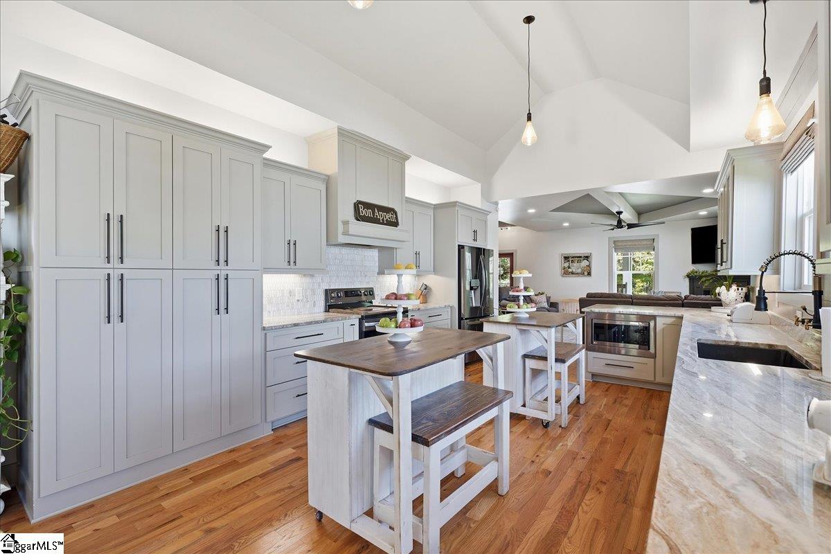 354 Old Rutherford Road Property Photo 13