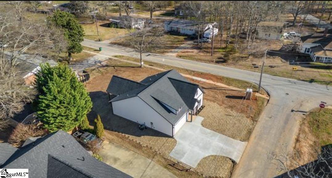 104 Garrett Street Property Photo 32